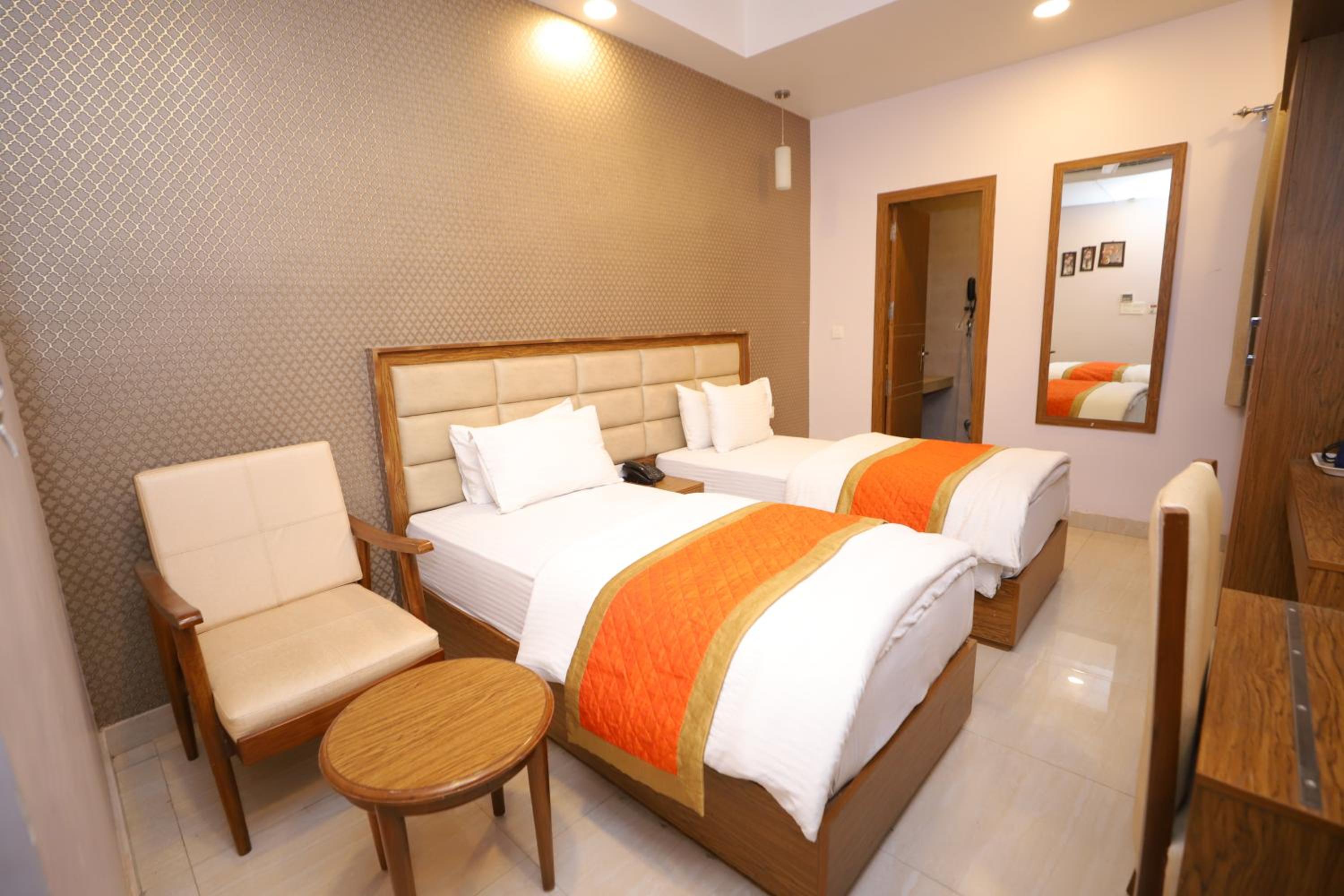 Deluxe Room - Photo 1