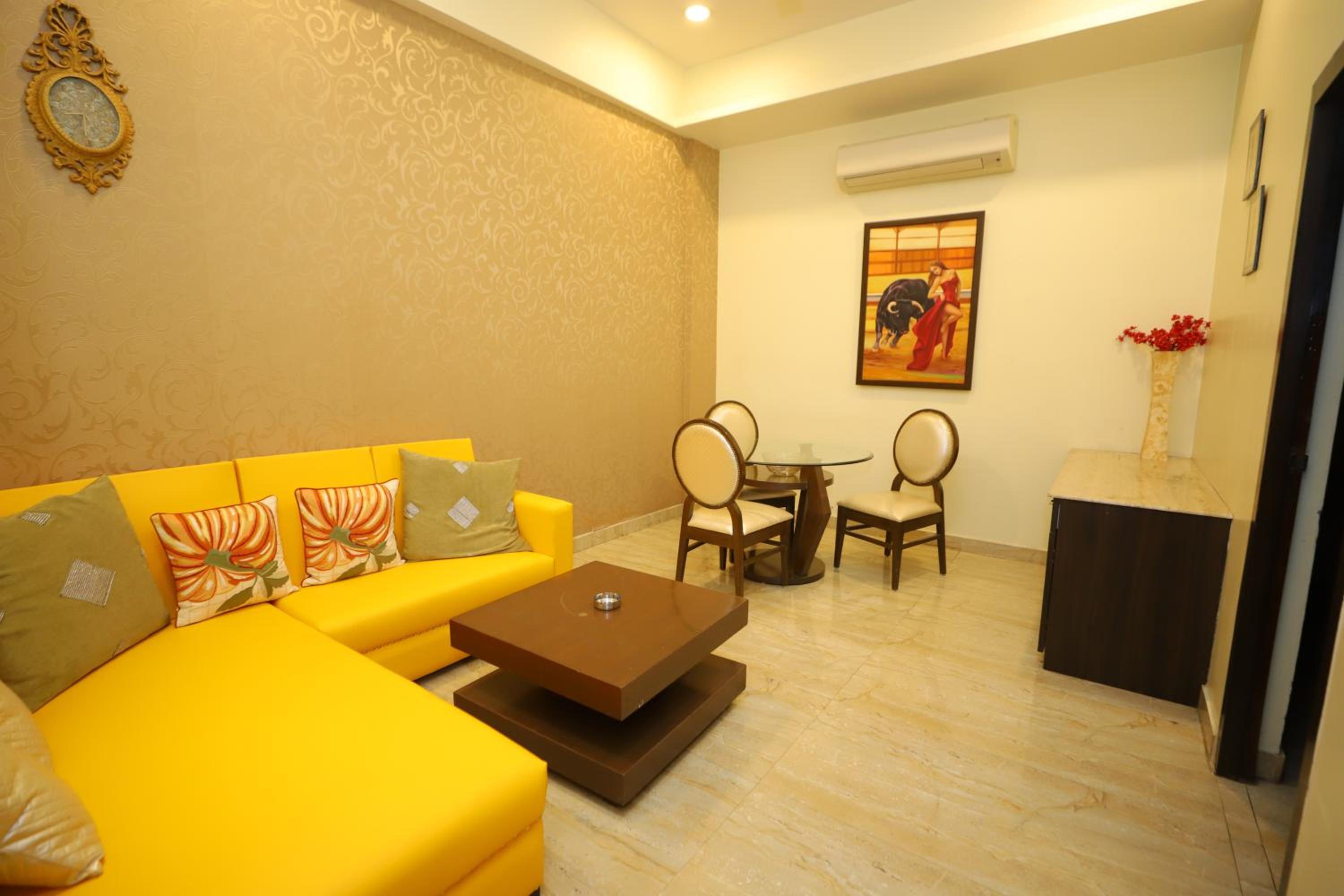 Presidential Suite photo 1