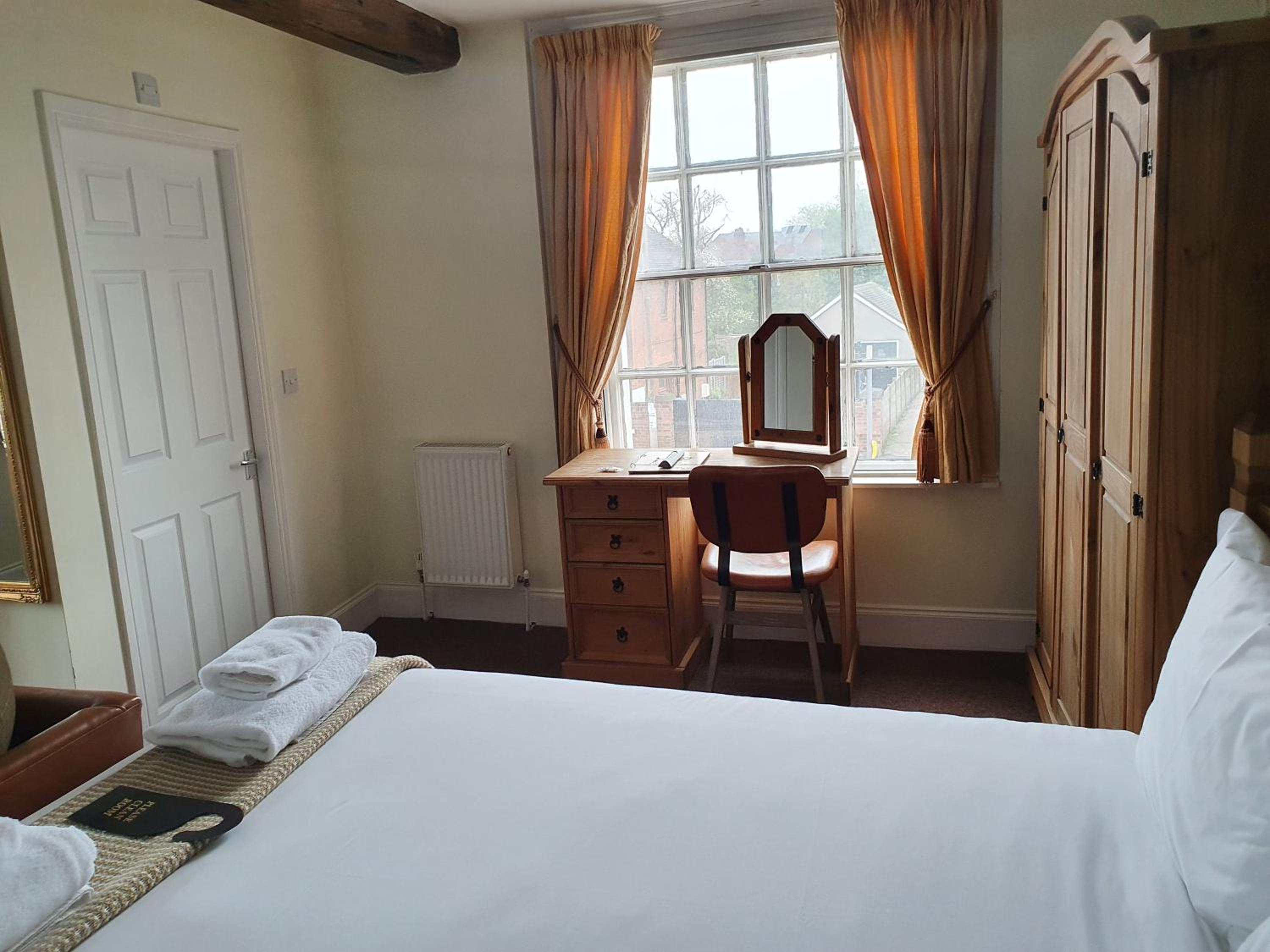 Standard Twin Room photo 3