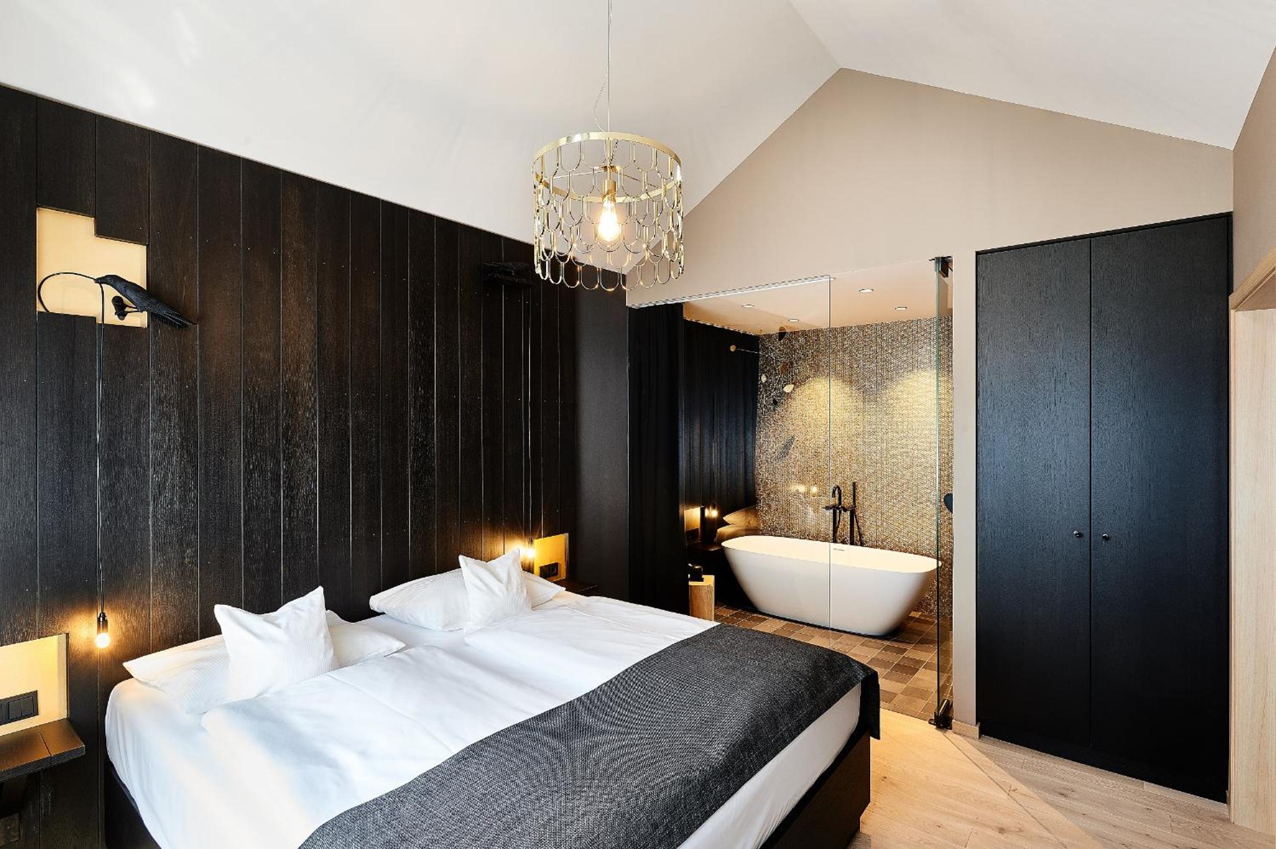 King Suite photo 2