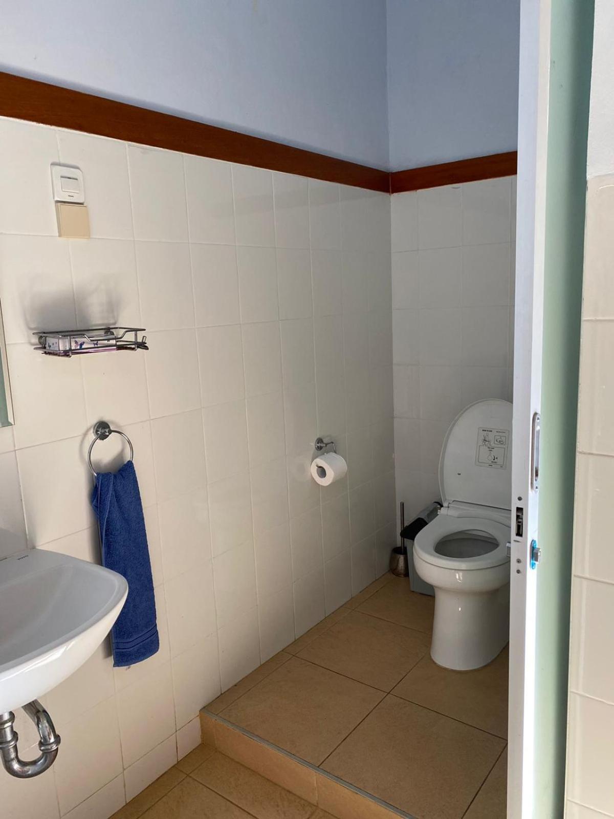 Double Room with Sea View - Photo 3