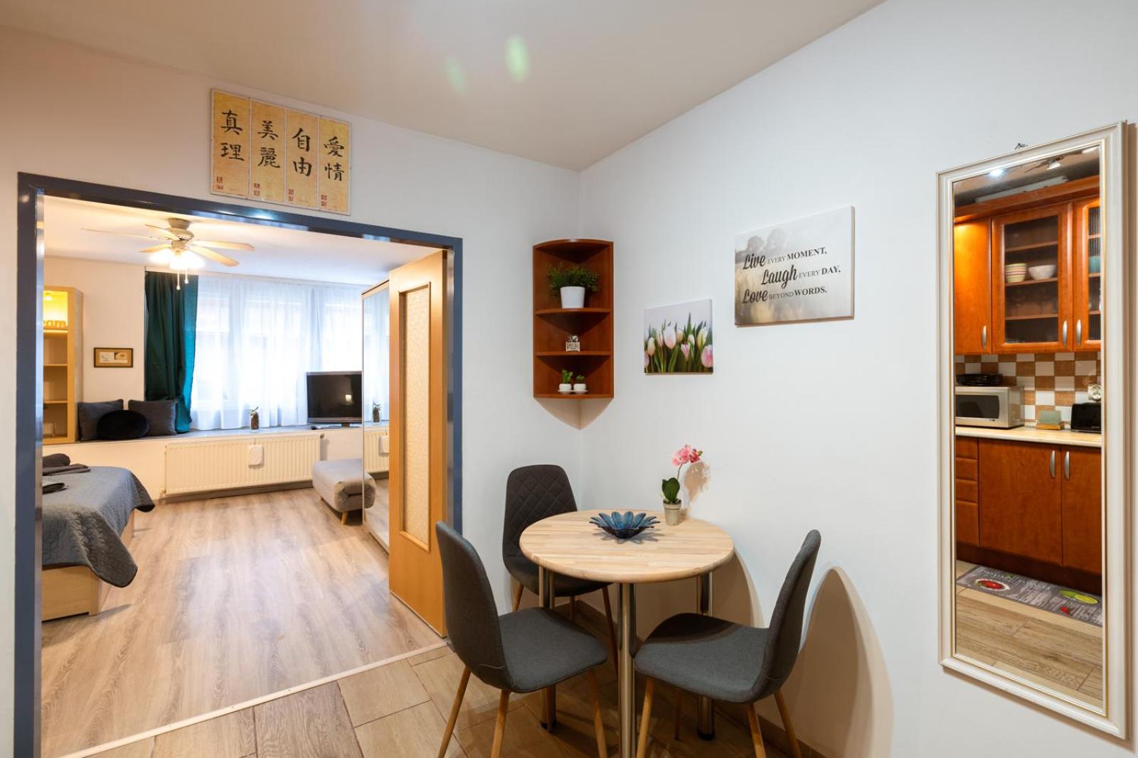 One-Bedroom Apartment - Photo 14