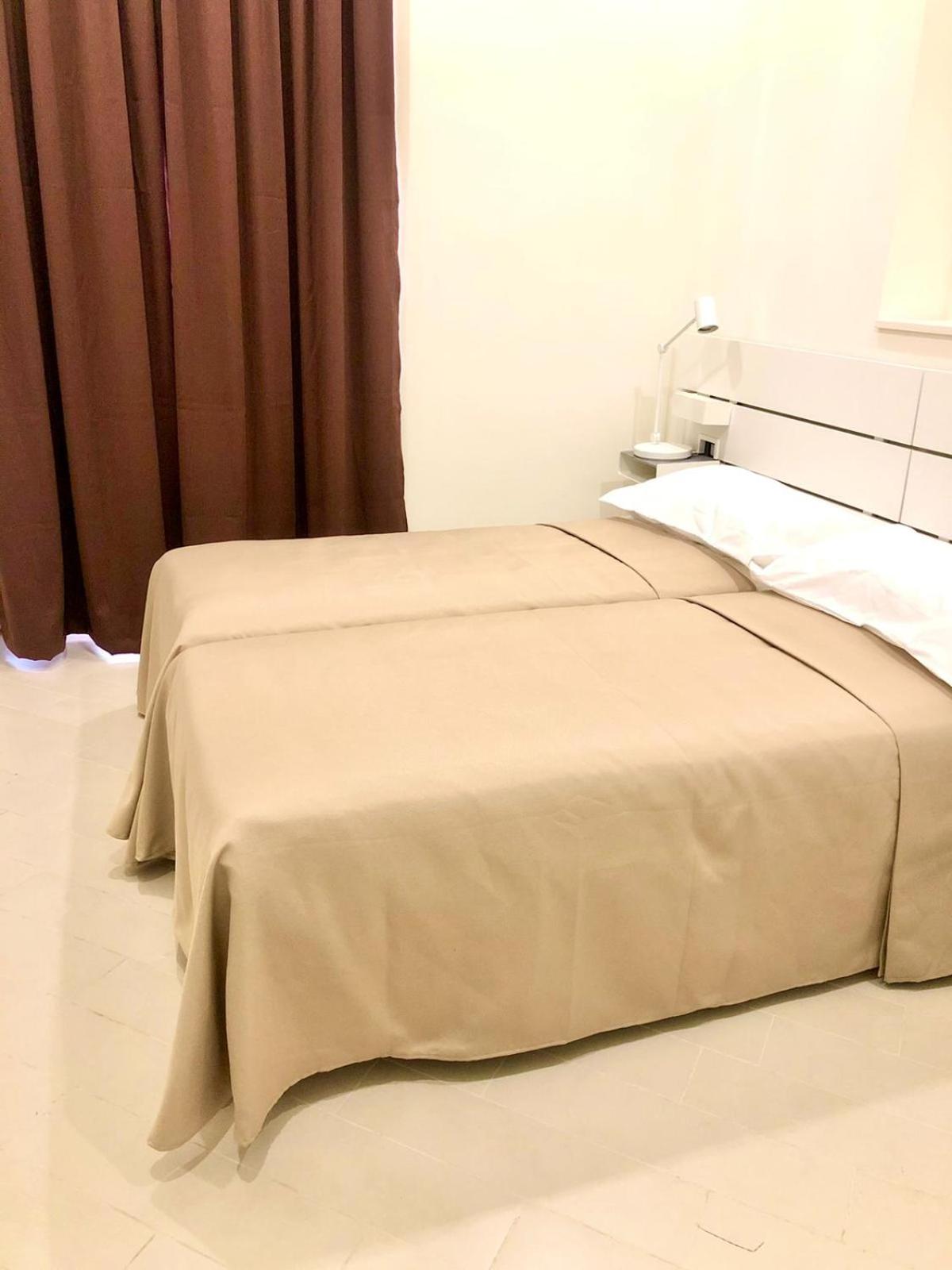 Double or Twin Room with Private Bathroom