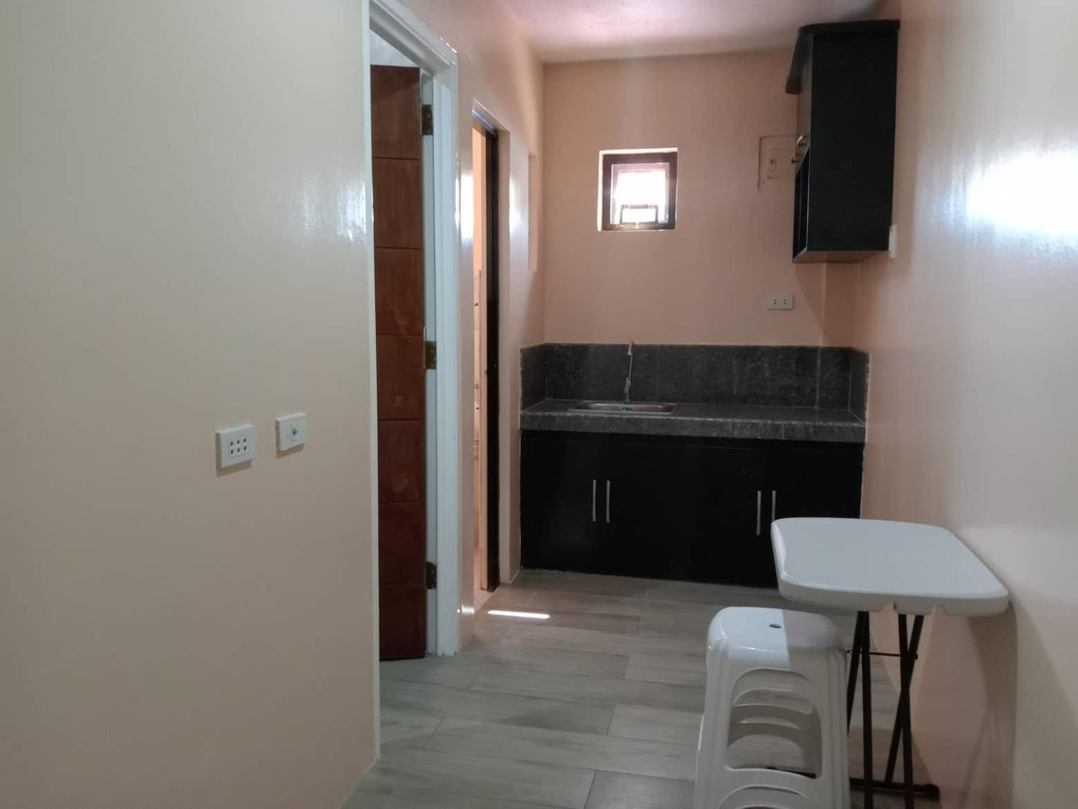 Standard Double Room - Photo 10