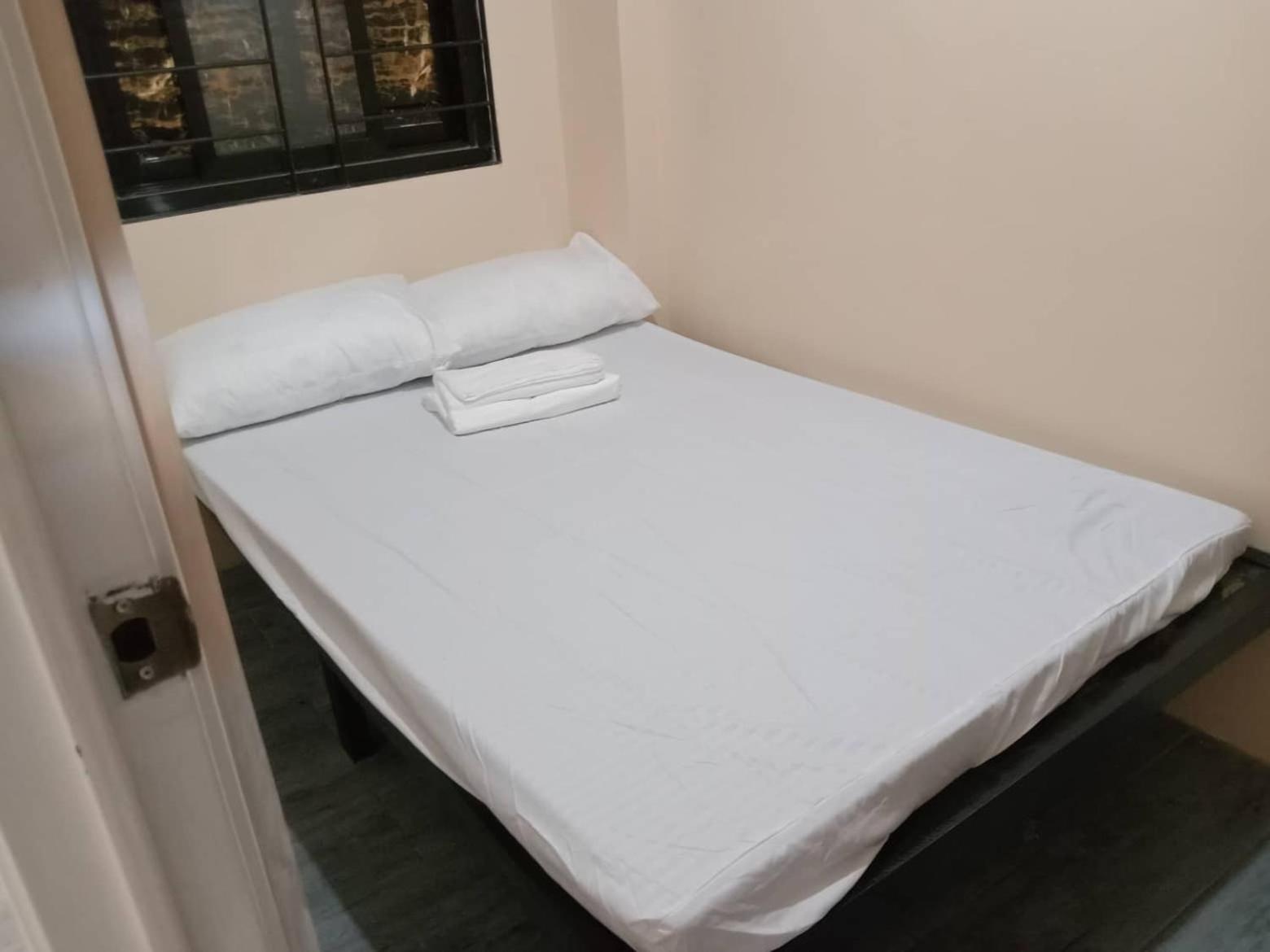 Standard Double Room - Photo 4
