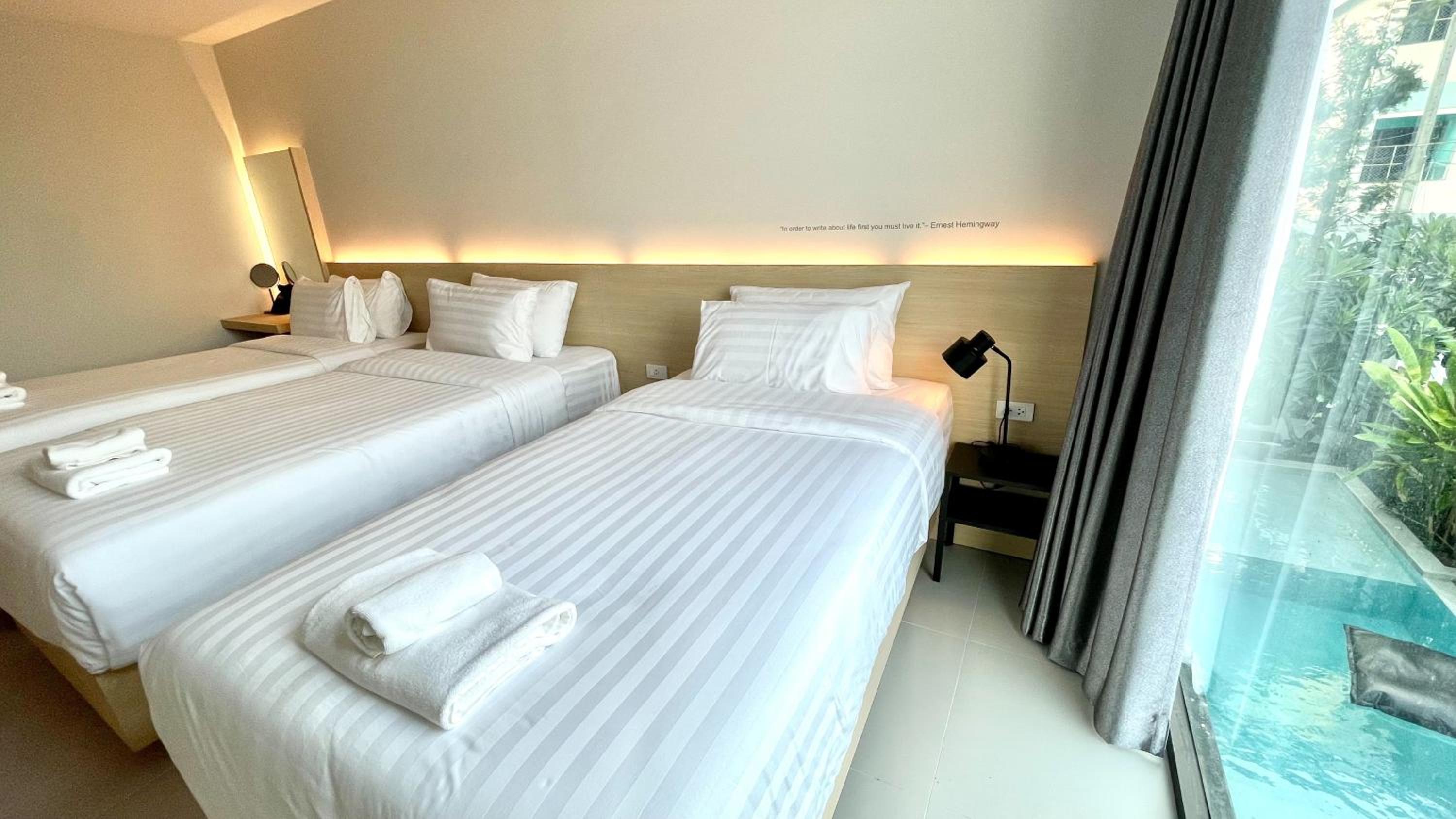 Connecting Room - Photo 12