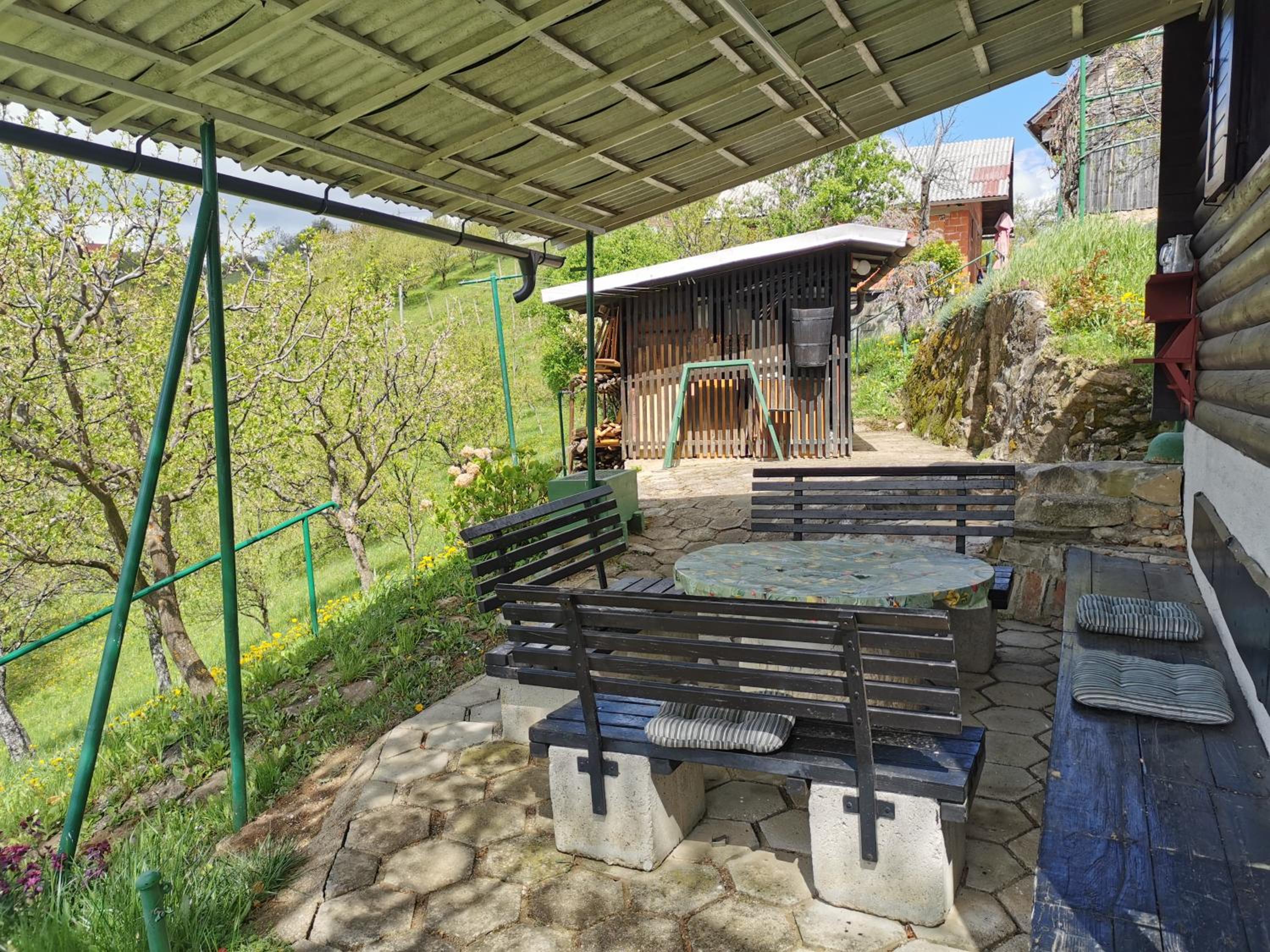 One-Bedroom House - Photo 12