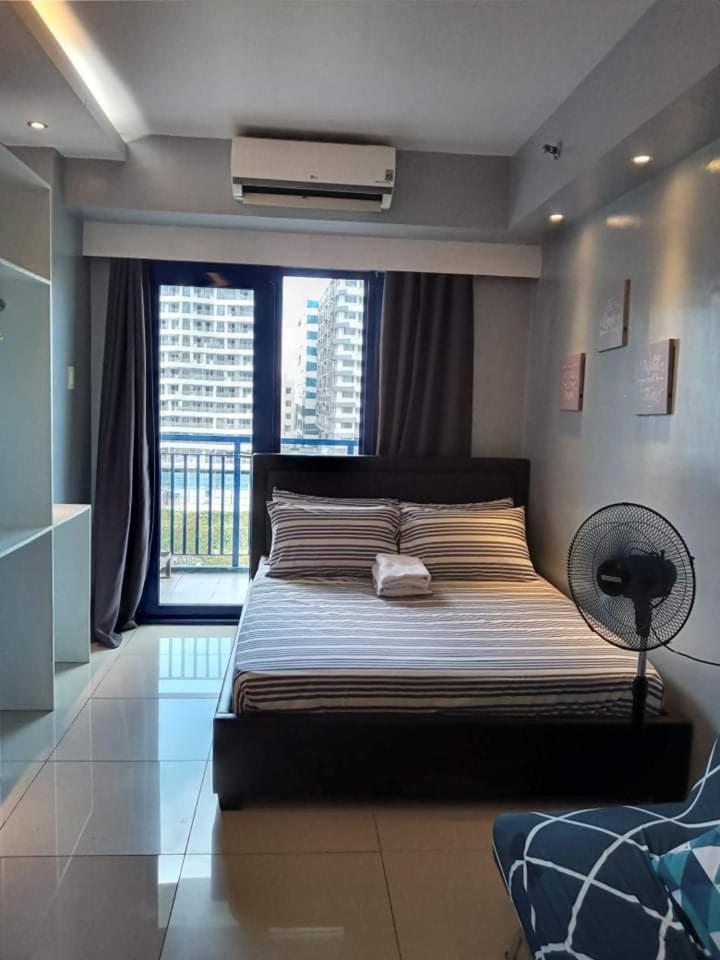 One-Bedroom Apartment with Balcony - Photo 39