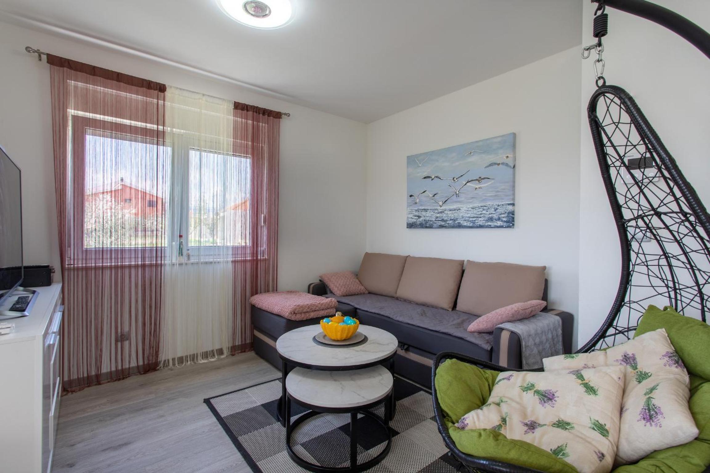 One Bedroom Apartment