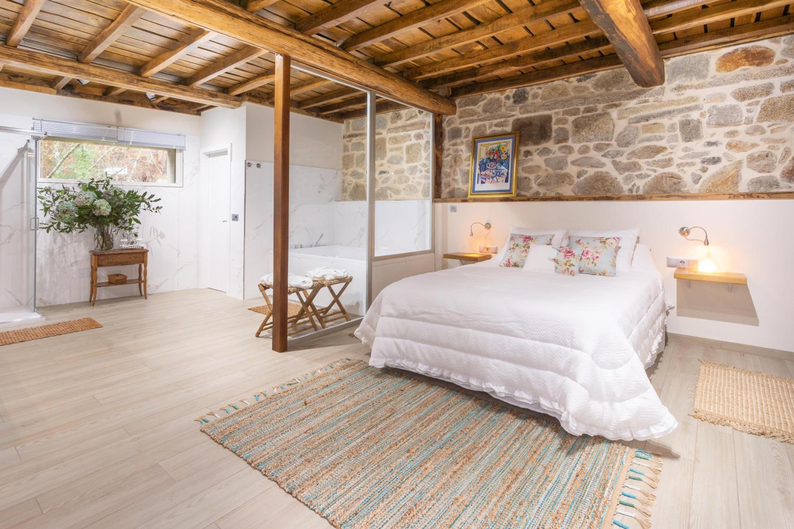 Suite Deluxe con Bañera de Hidromasaje