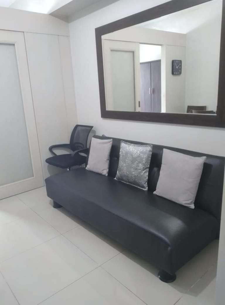 One-Bedroom Apartment with Balcony - Photo 13