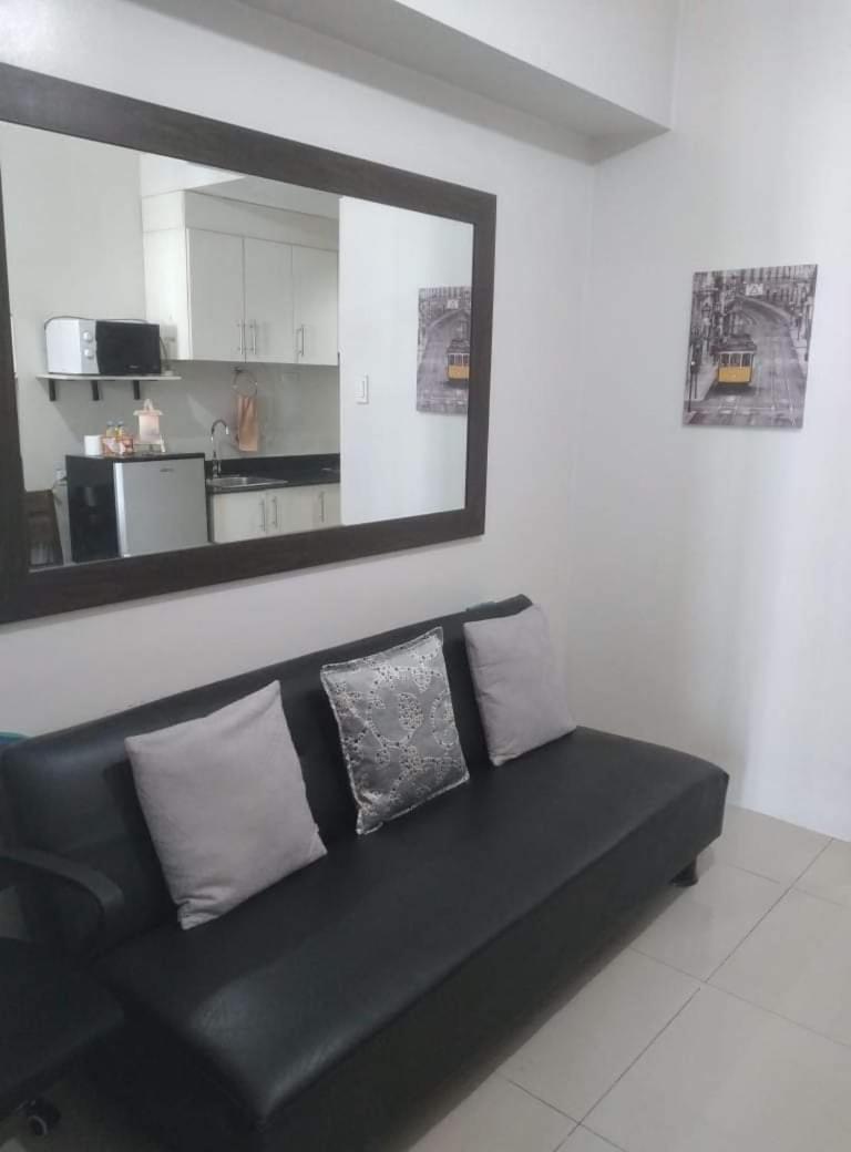 One-Bedroom Apartment with Balcony - Photo 12