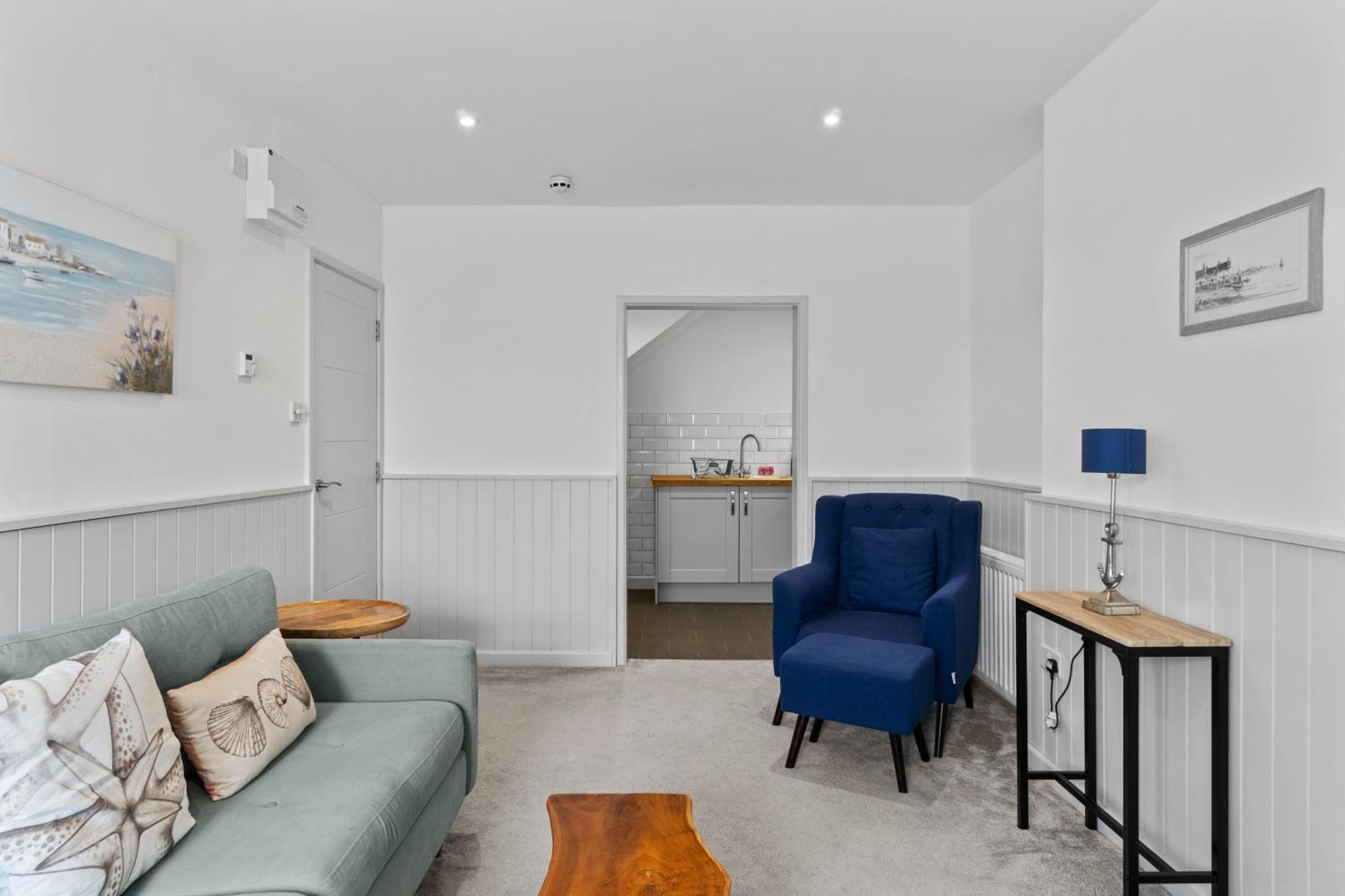 Crabby Cove Apartment - Photo 9