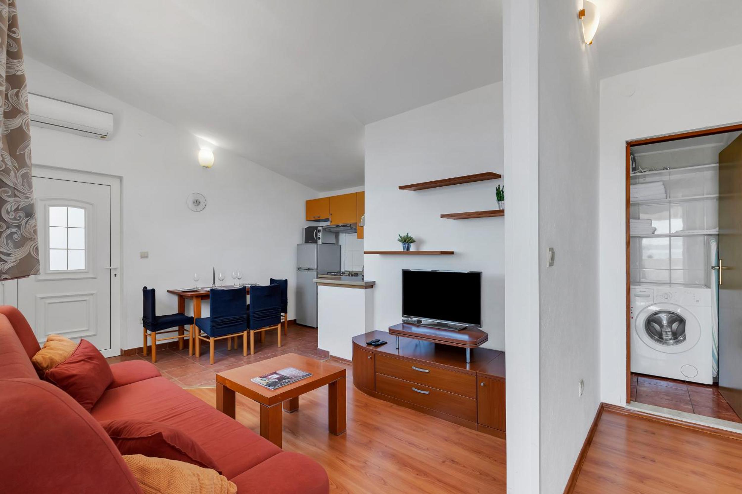 Two-Bedroom Apartment photo 3