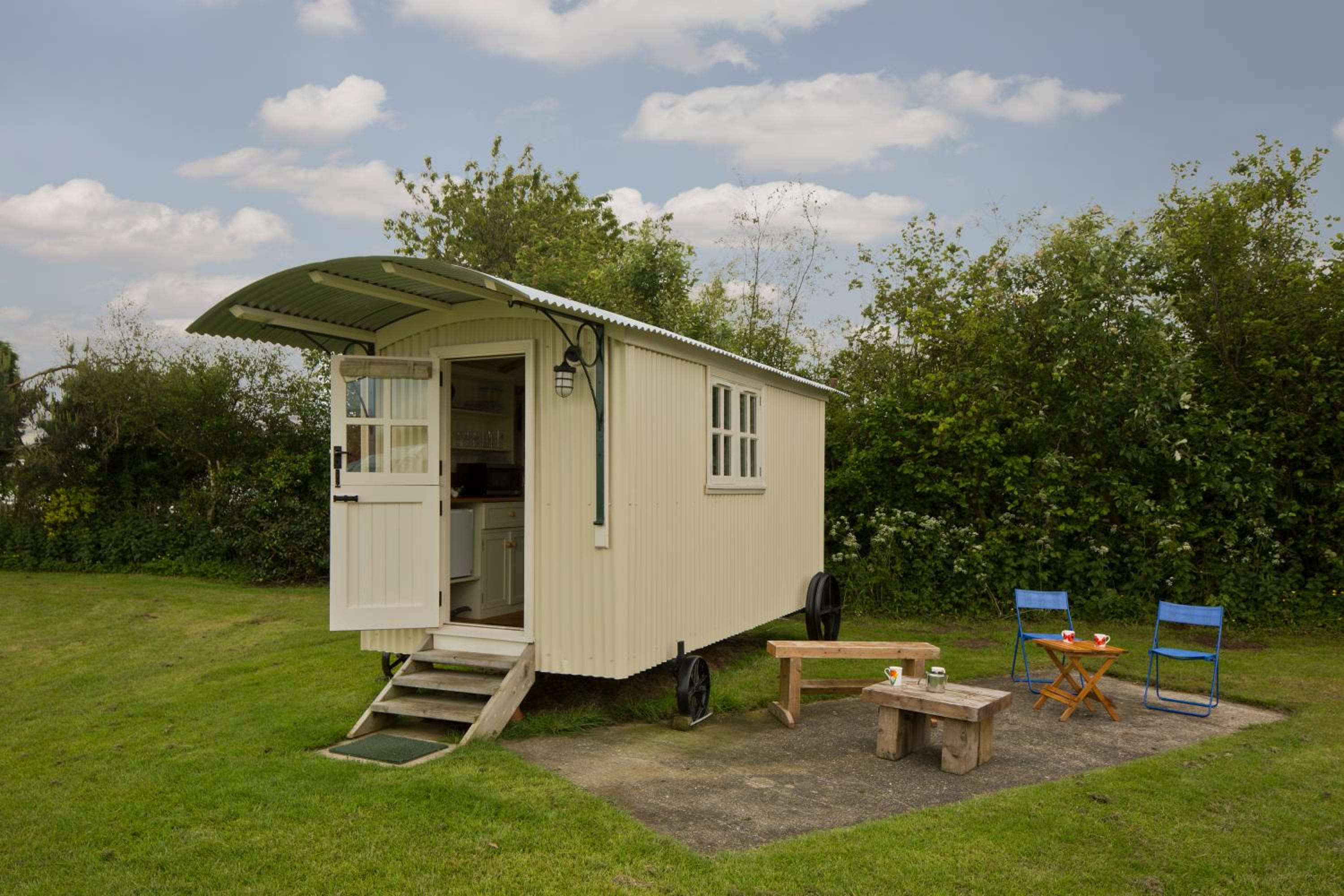 Caravan - Photo 9