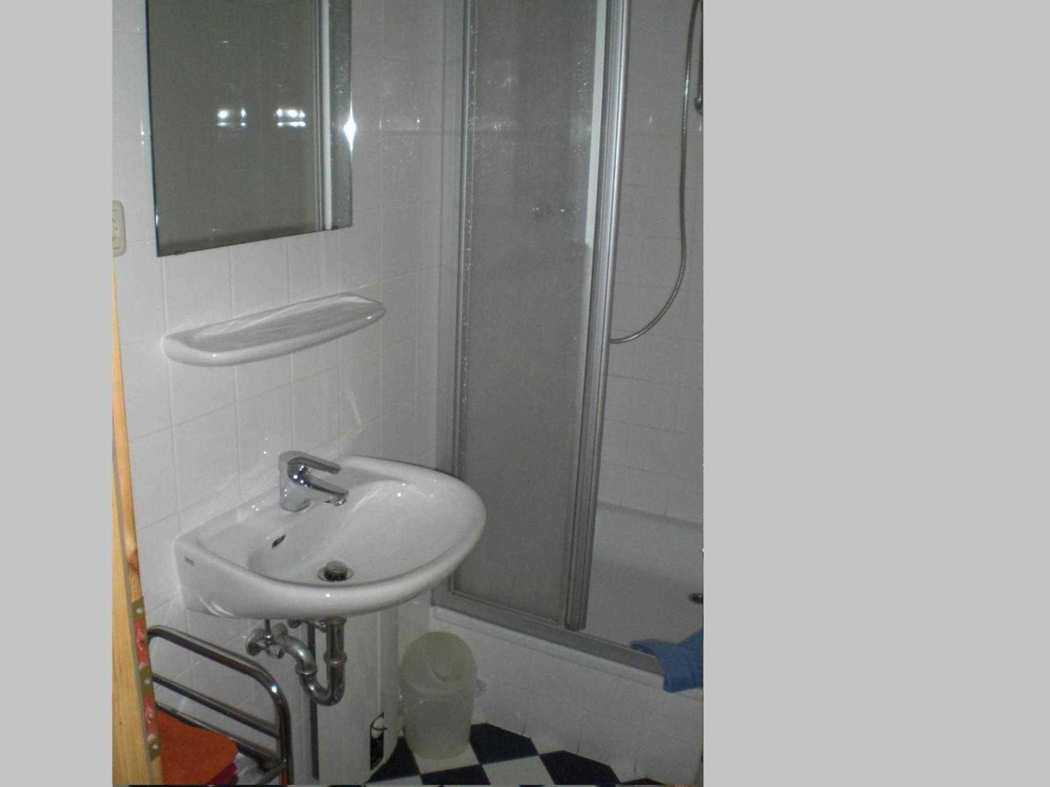 Double Room with Shower photo 2