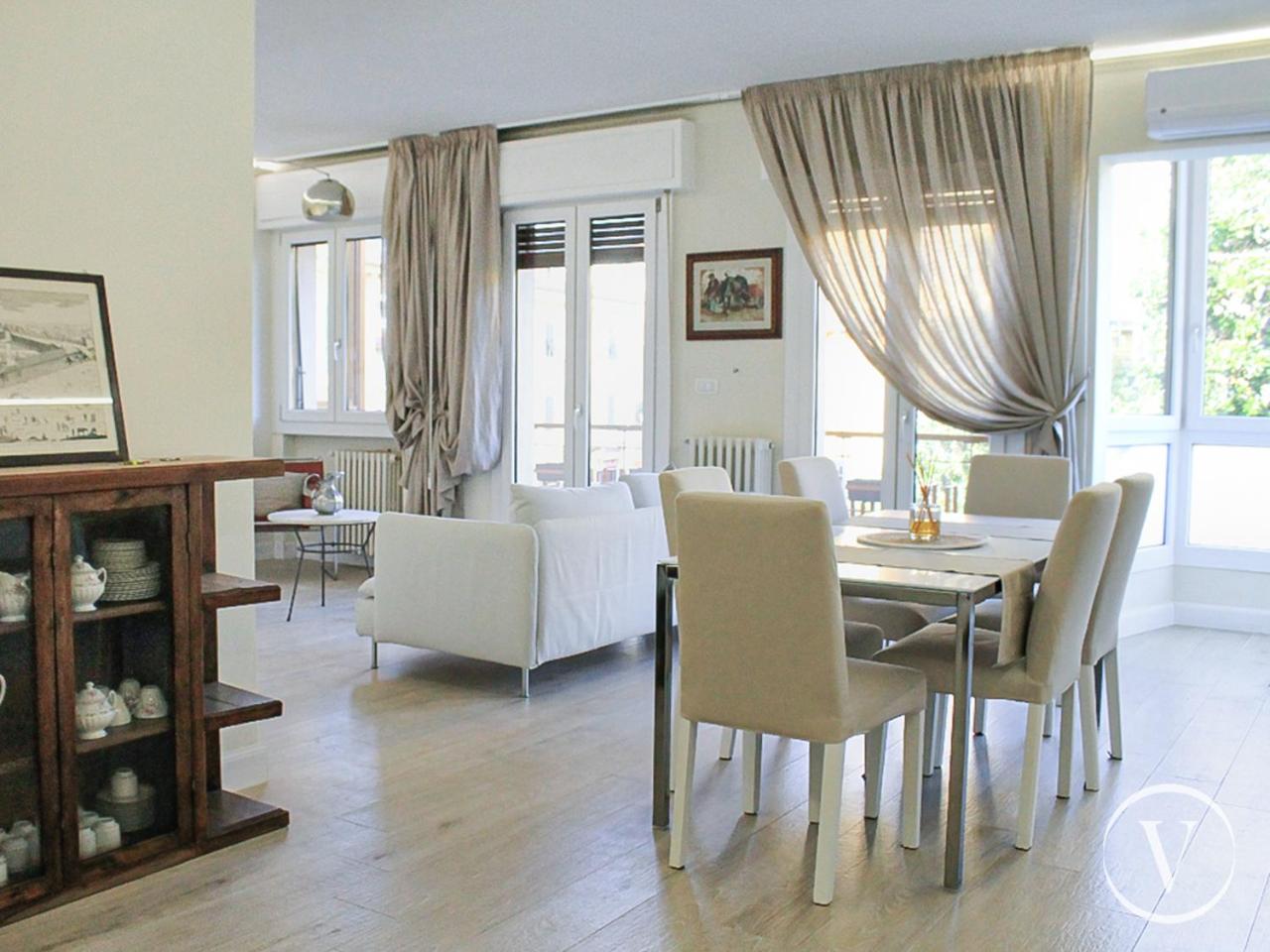 Three-Bedroom Apartment photo 1