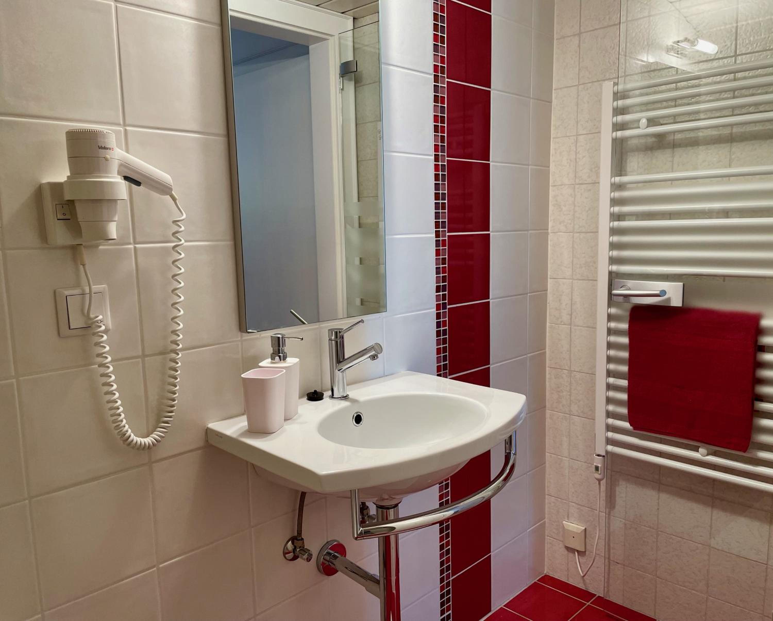 Single Room photo 3