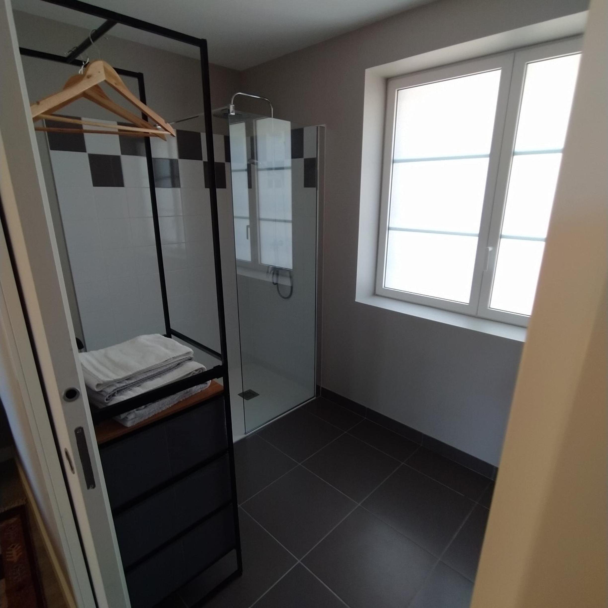 Double Room - Disability Access photo 2