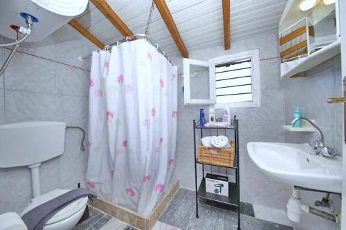 Two-Bedroom House photo 1