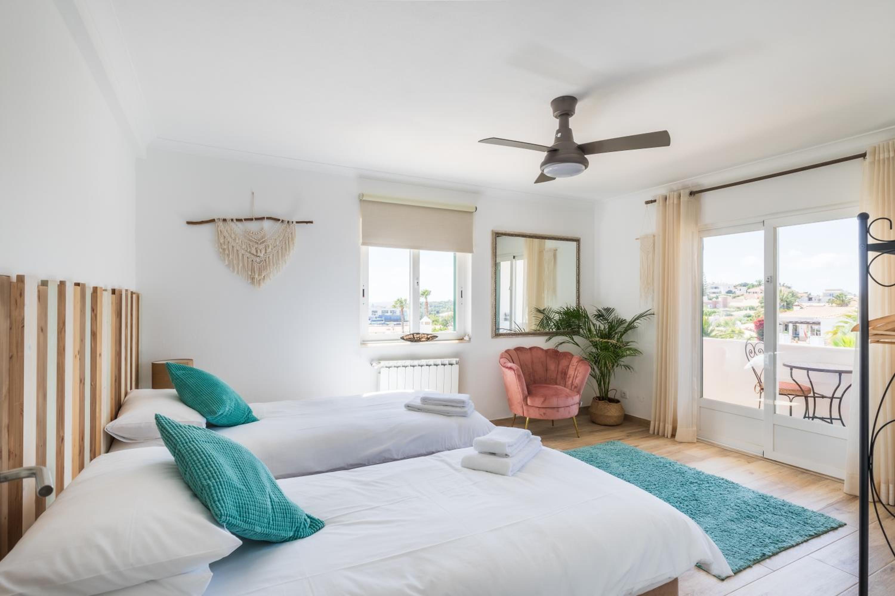 Double or Twin Room with Balcony photo 2