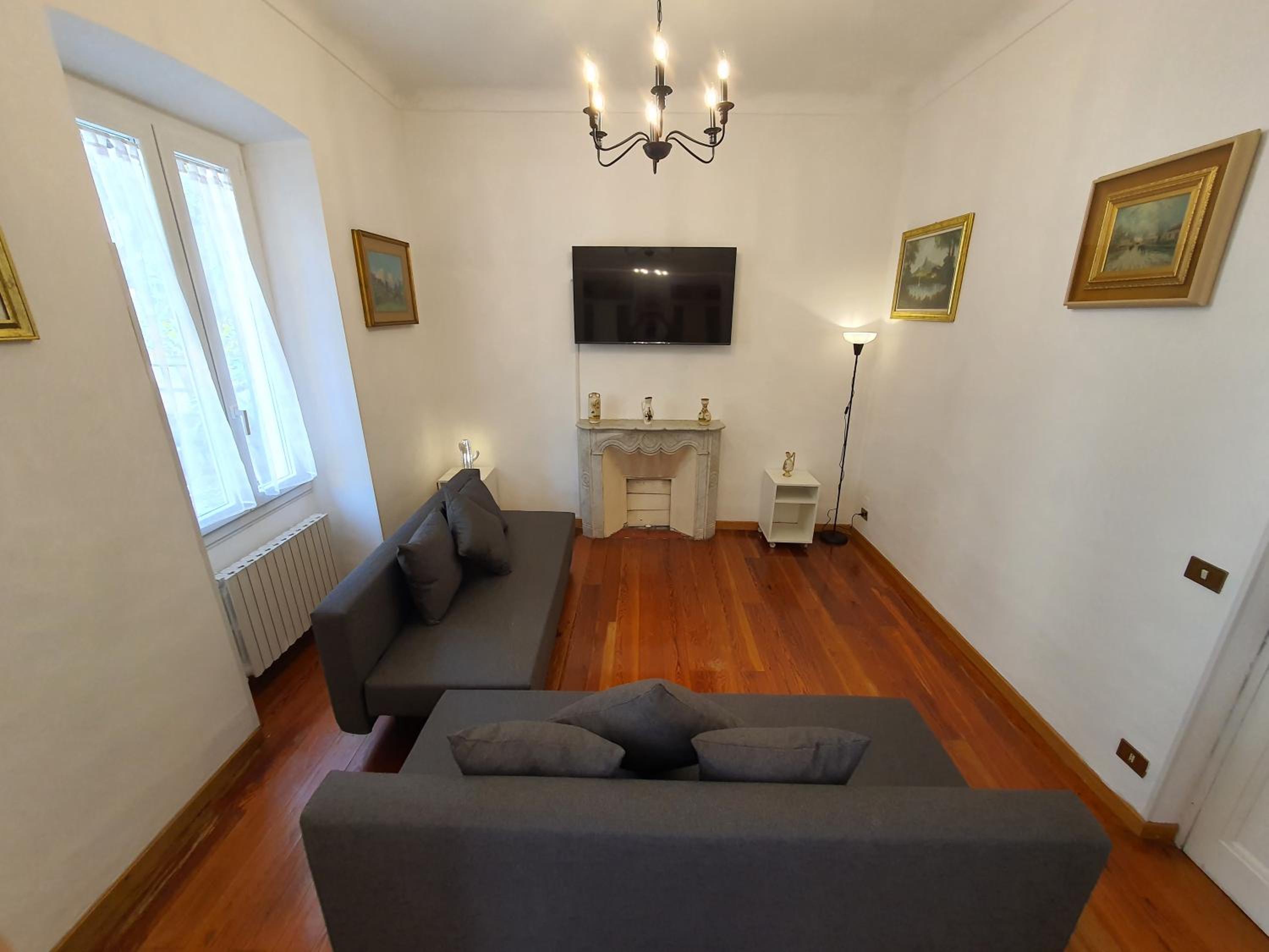 Three-Bedroom Villa - Photo 1