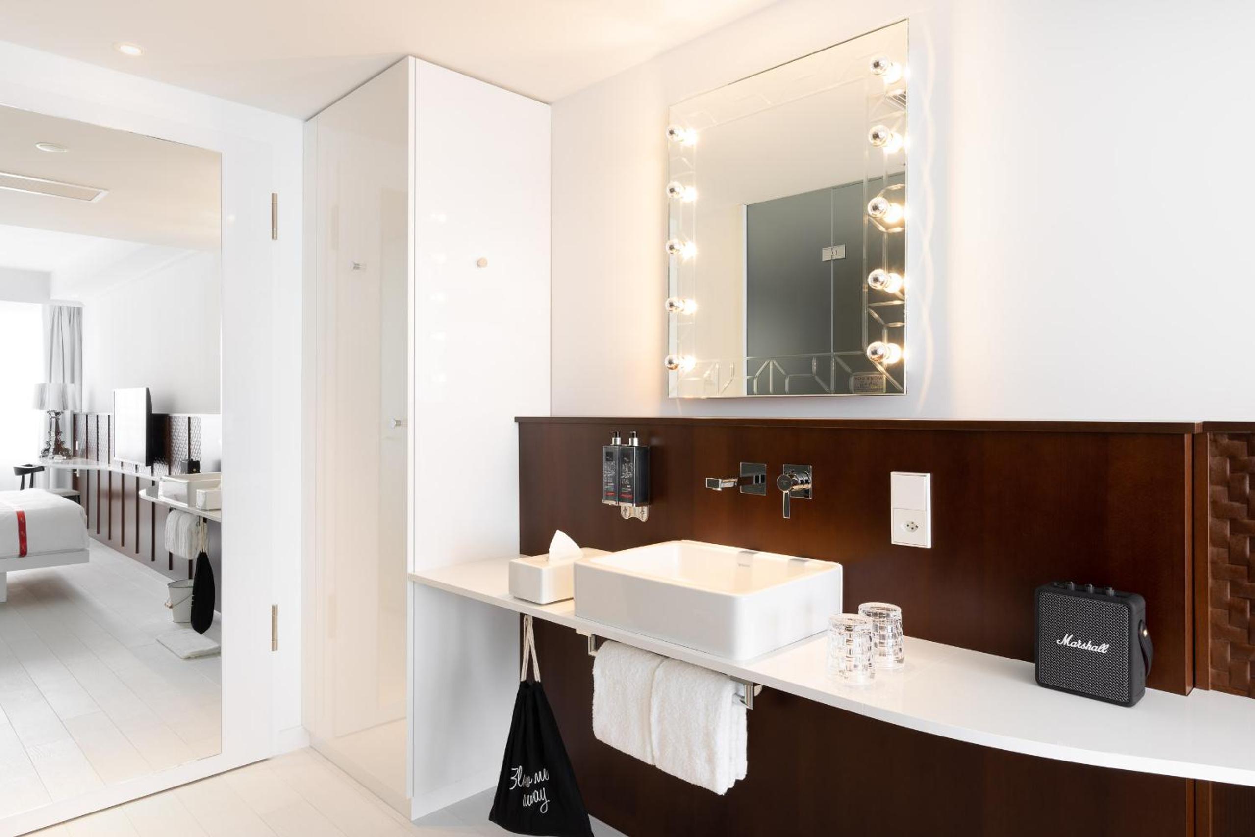 Lovely Room - Photo 5