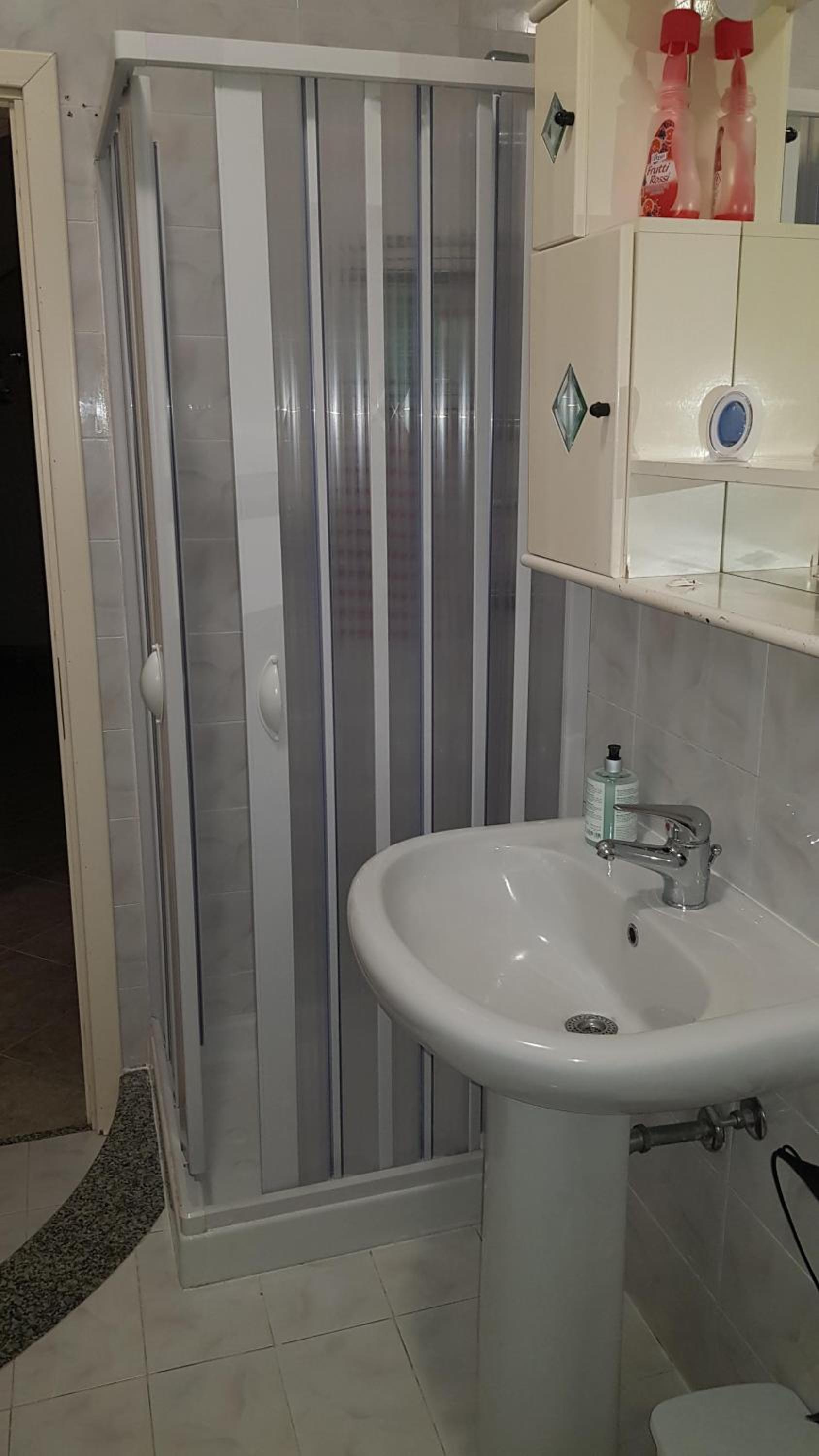 Basic Triple Room - Photo 10