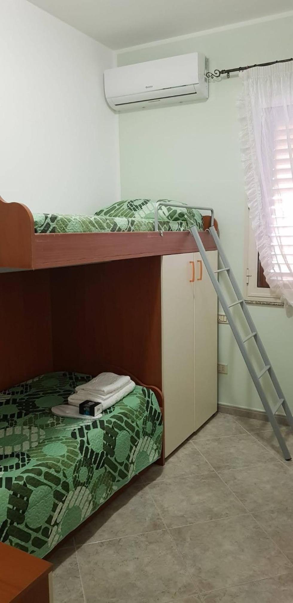 Basic Triple Room - Photo 2