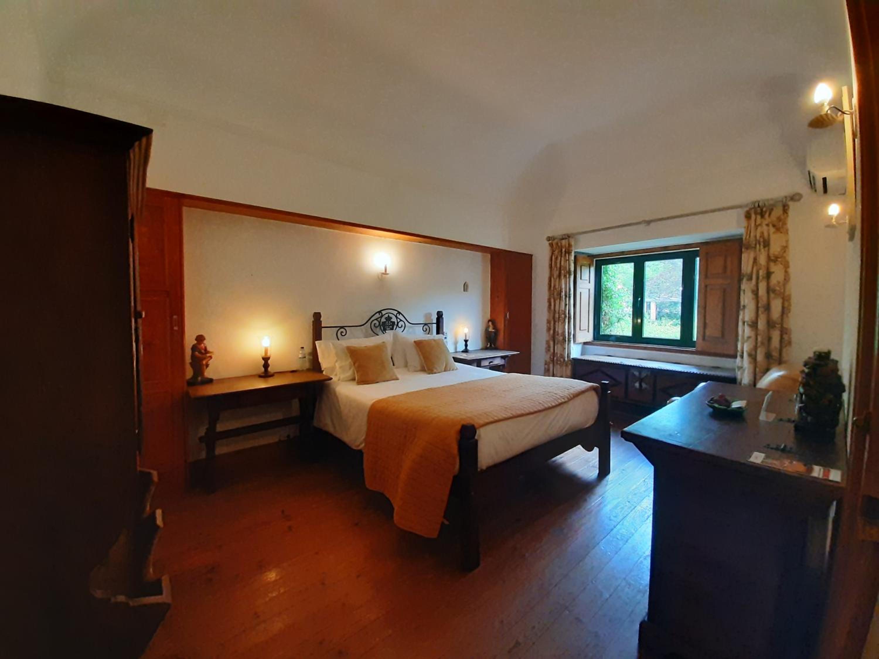 Superior Queen Room photo 2