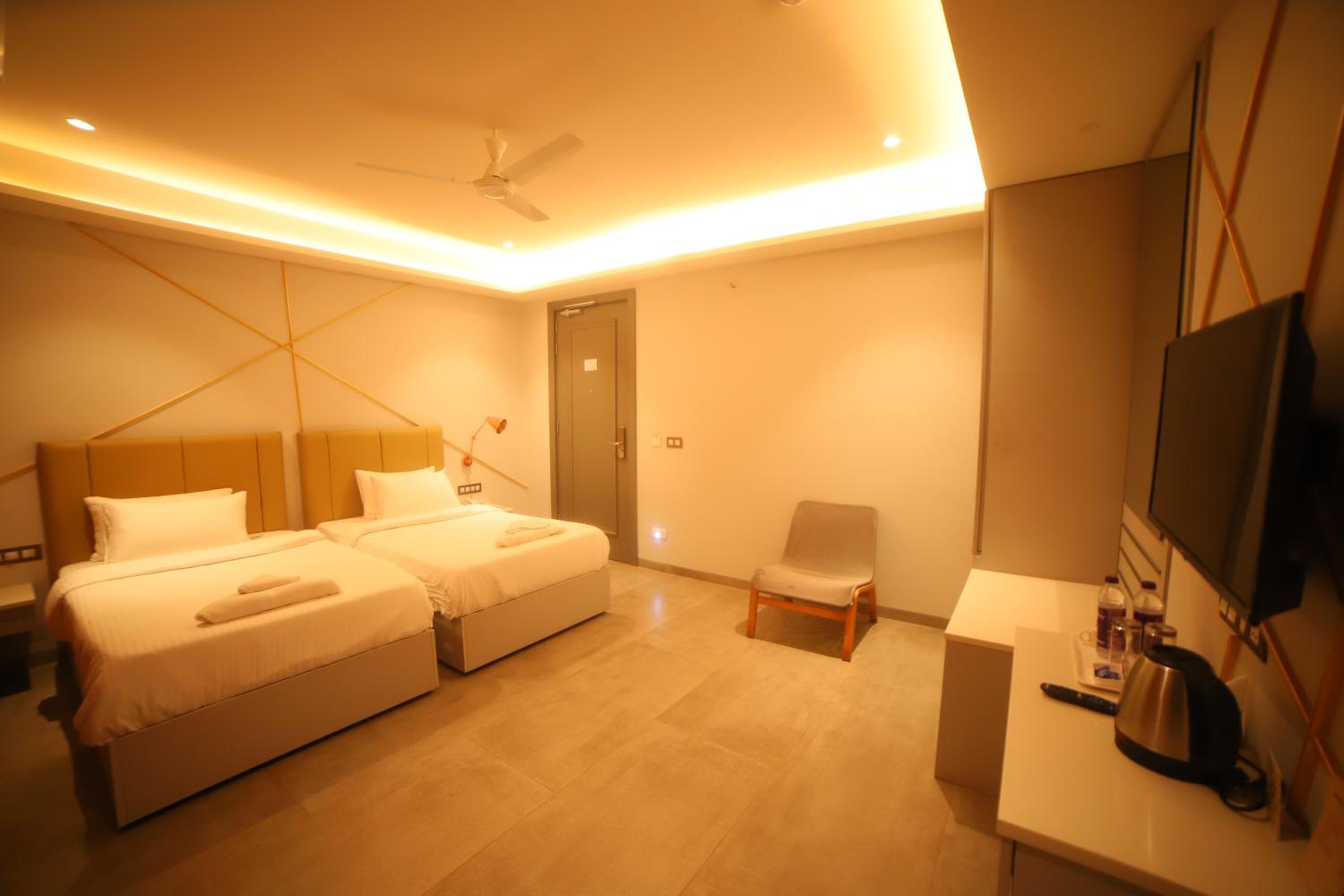 Deluxe Double or Twin Room