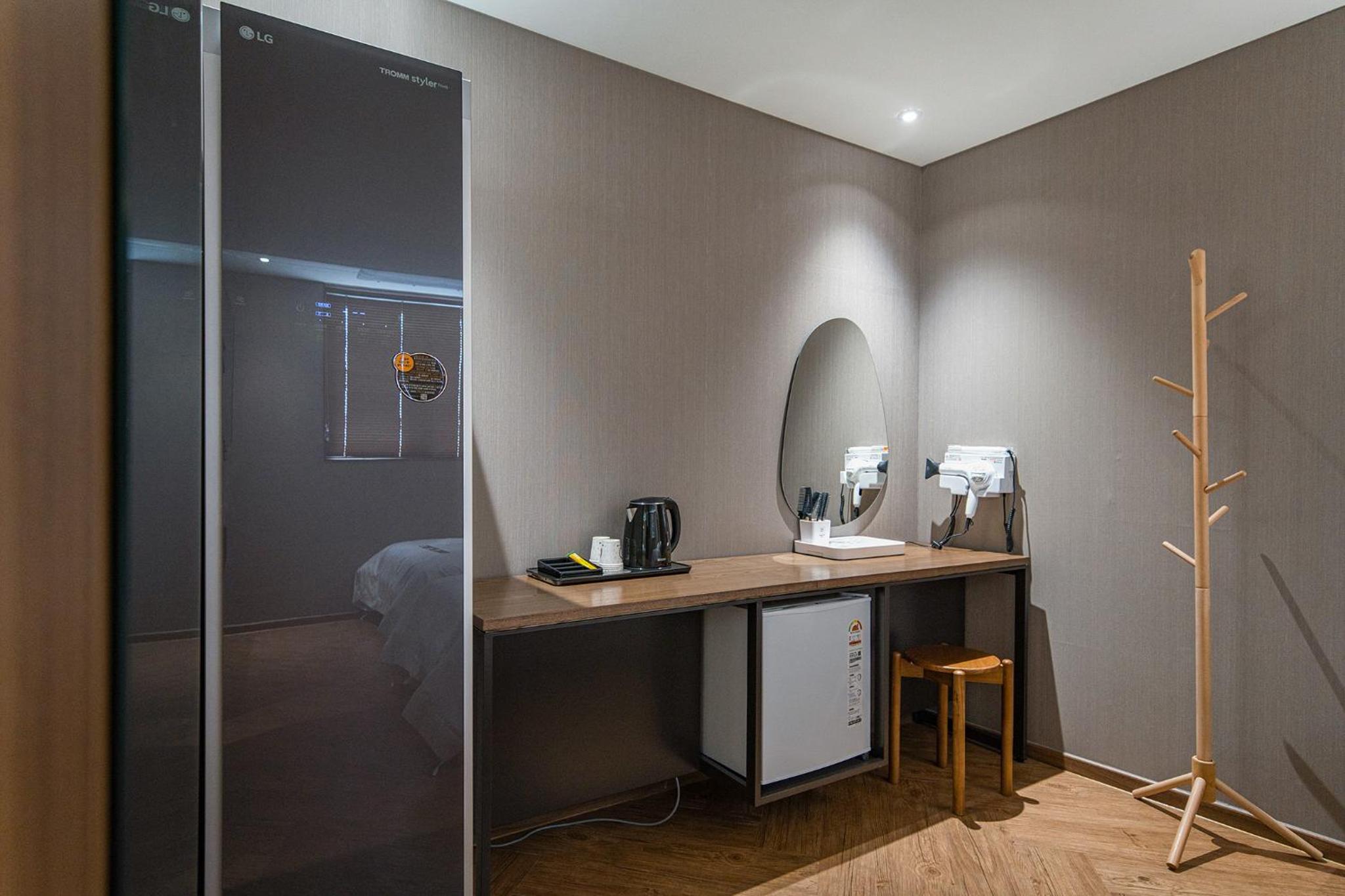 Deluxe Twin Room - Photo 6
