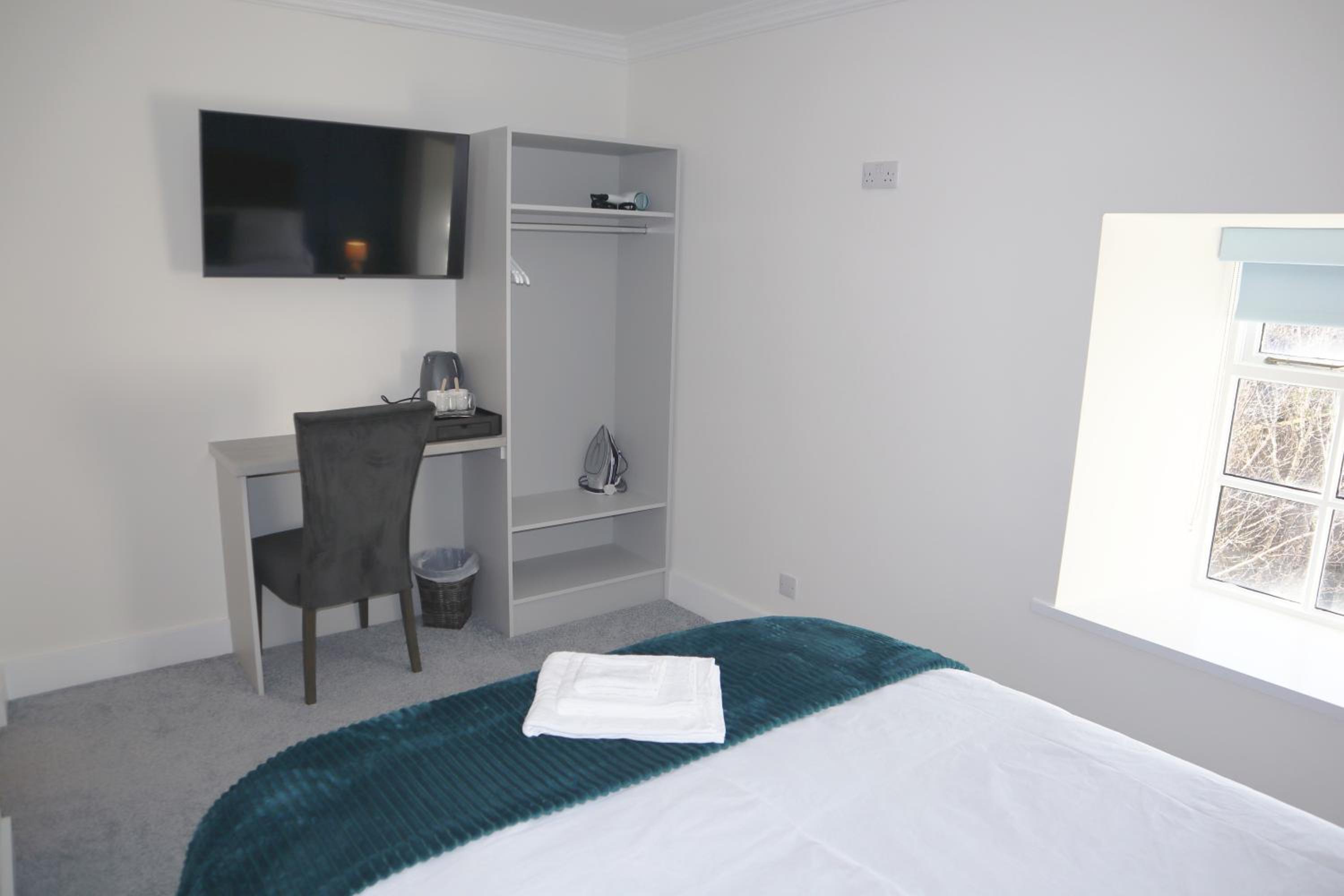 Two-Bedroom Suite photo 3