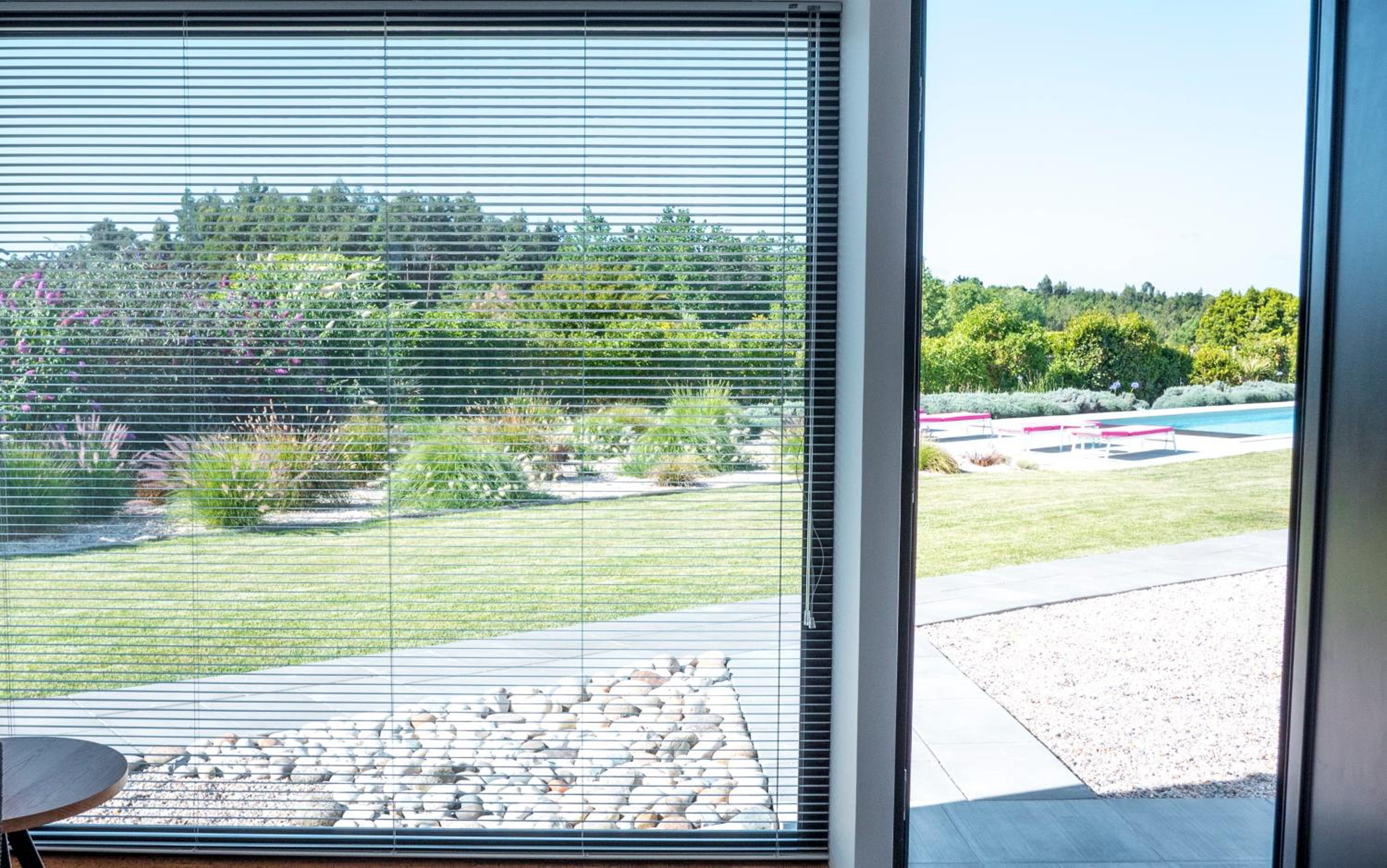 King Suite with Pool View - Photo 3