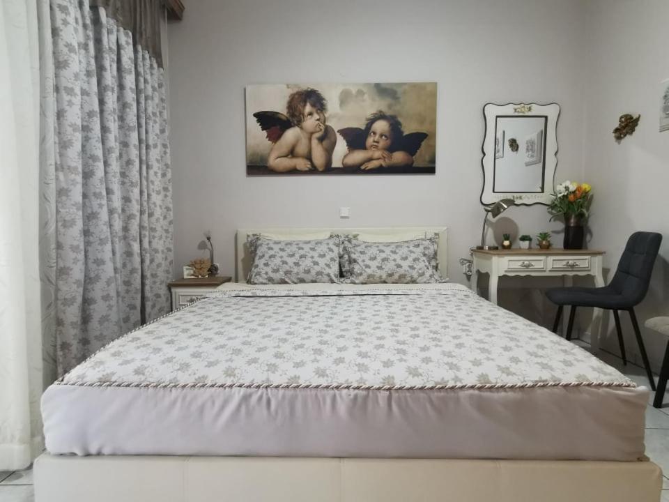 Deluxe Double Room with Balcony photo 1