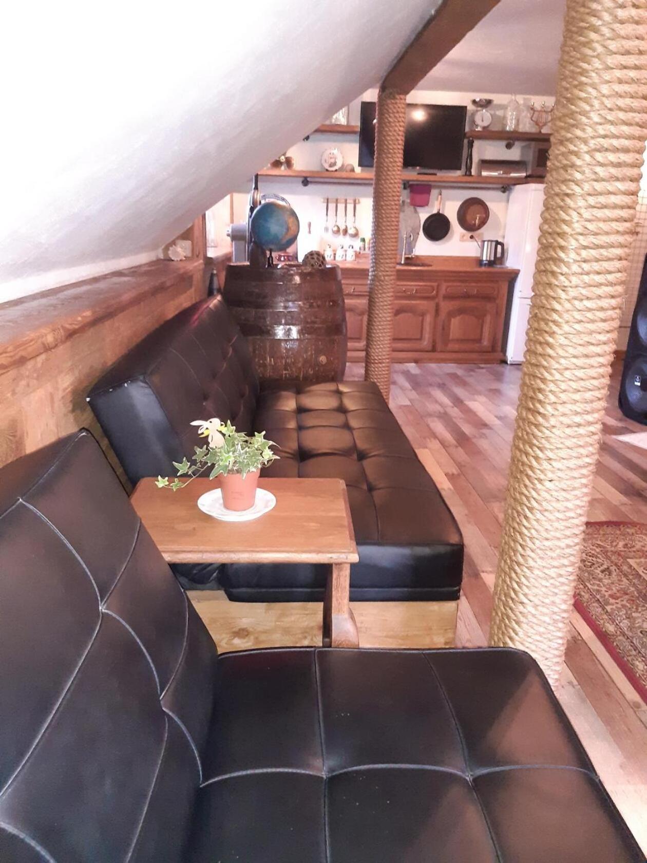 One-Bedroom Apartment - Photo 21