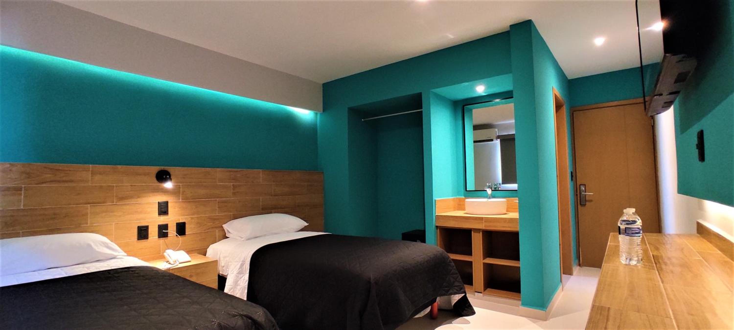 Double Room - Photo 10
