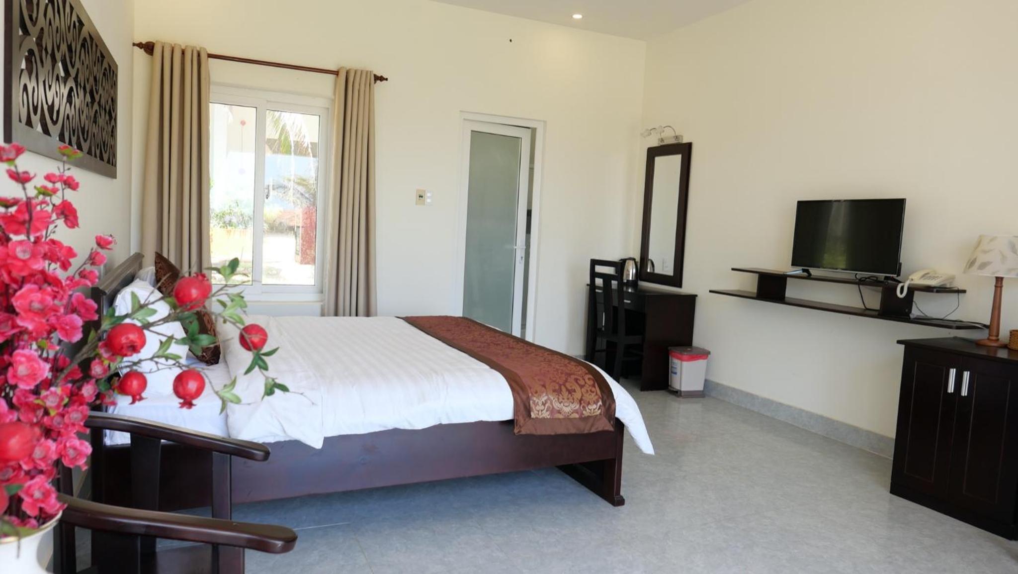 Deluxe Bungalow with Garden View photo 1