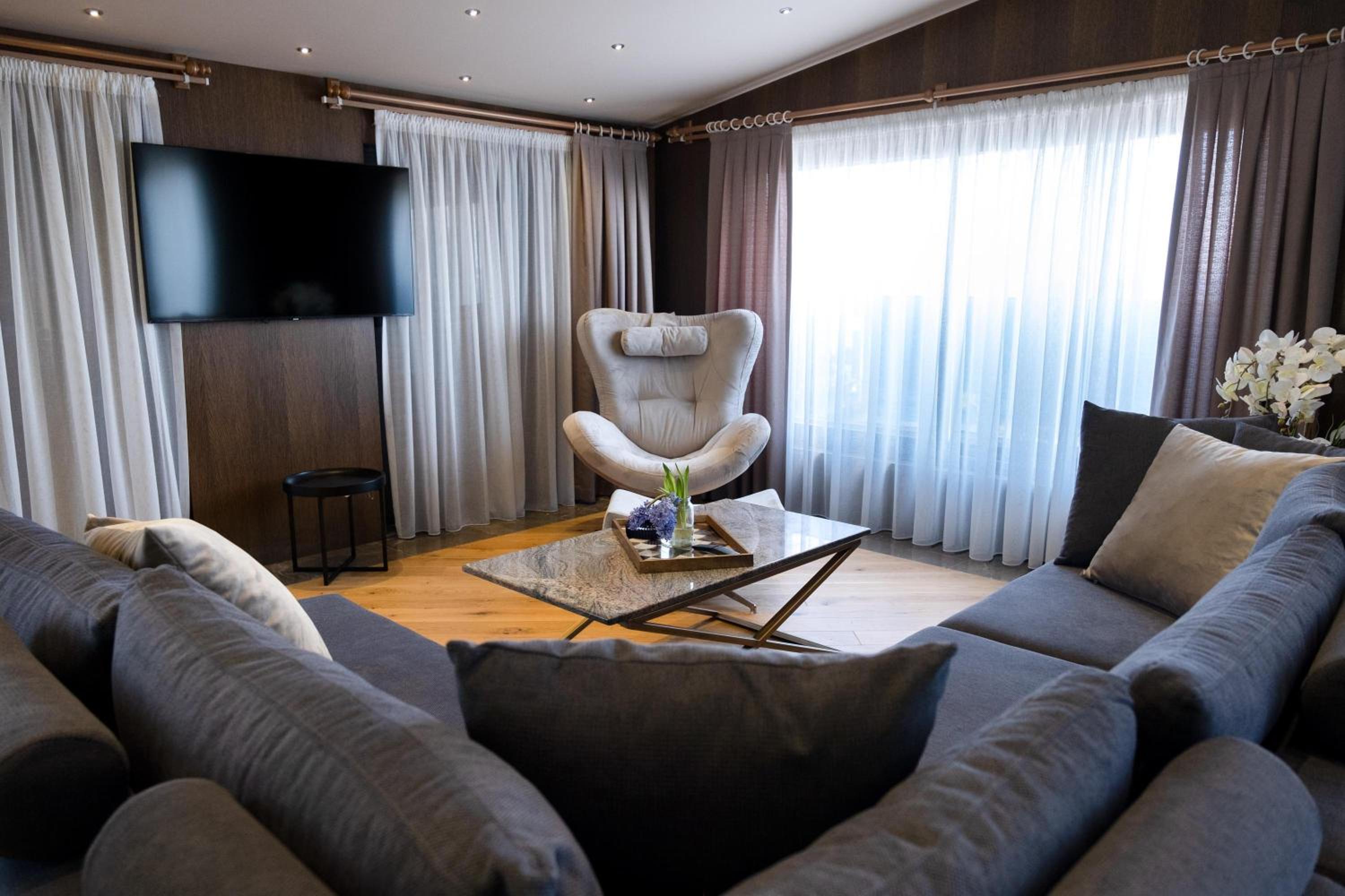 Presidential Suite