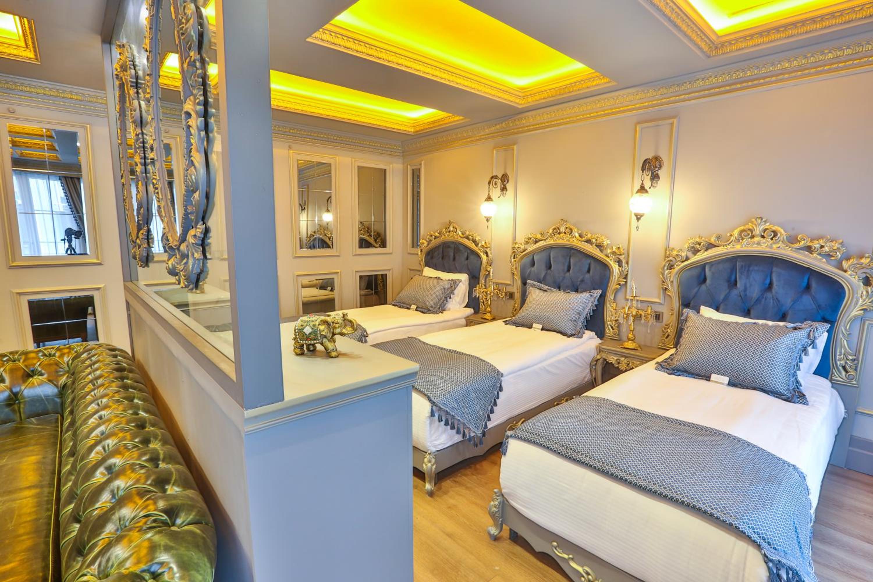 Two-Bedroom Suite photo 3
