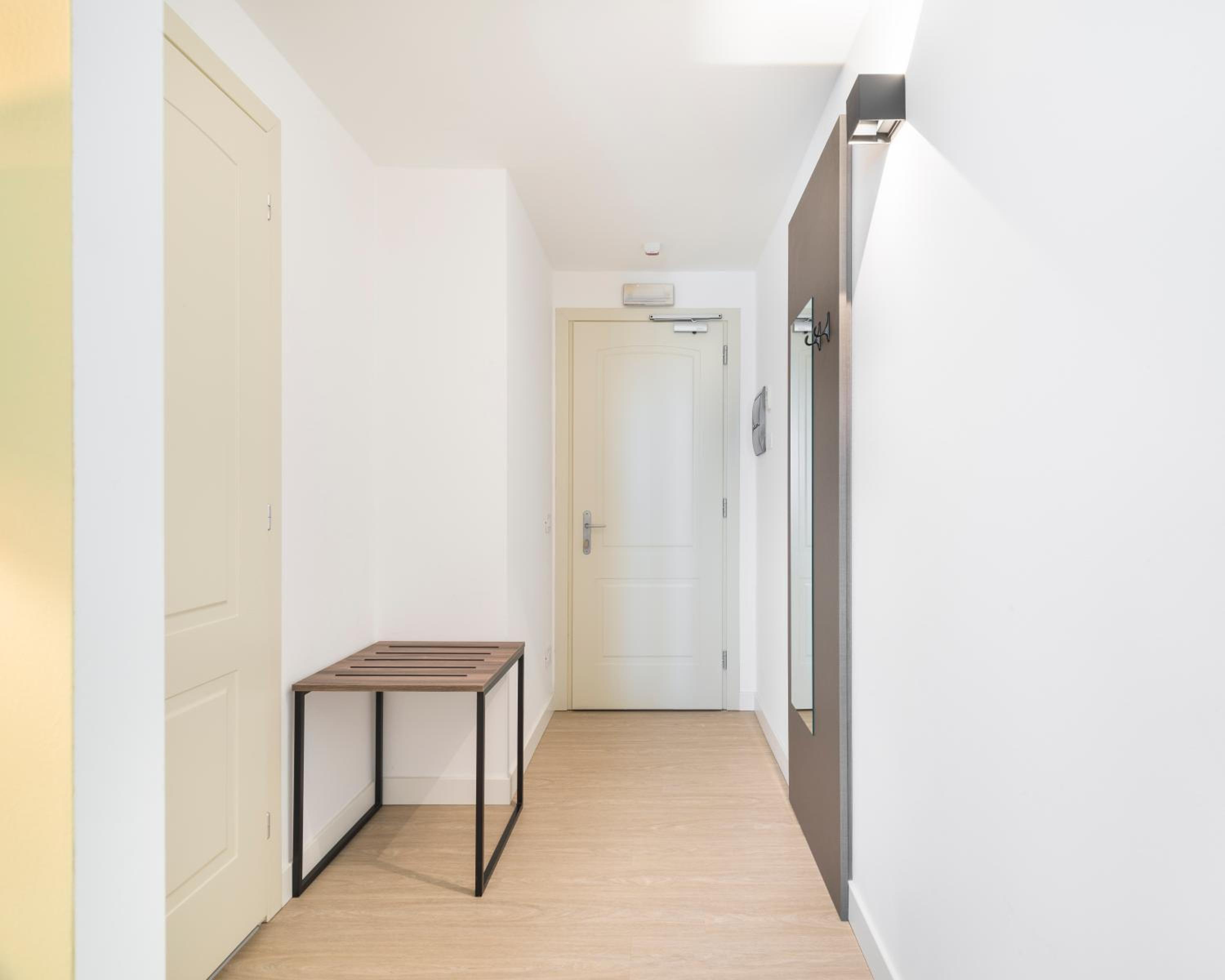 Standard Double Room - Photo 4