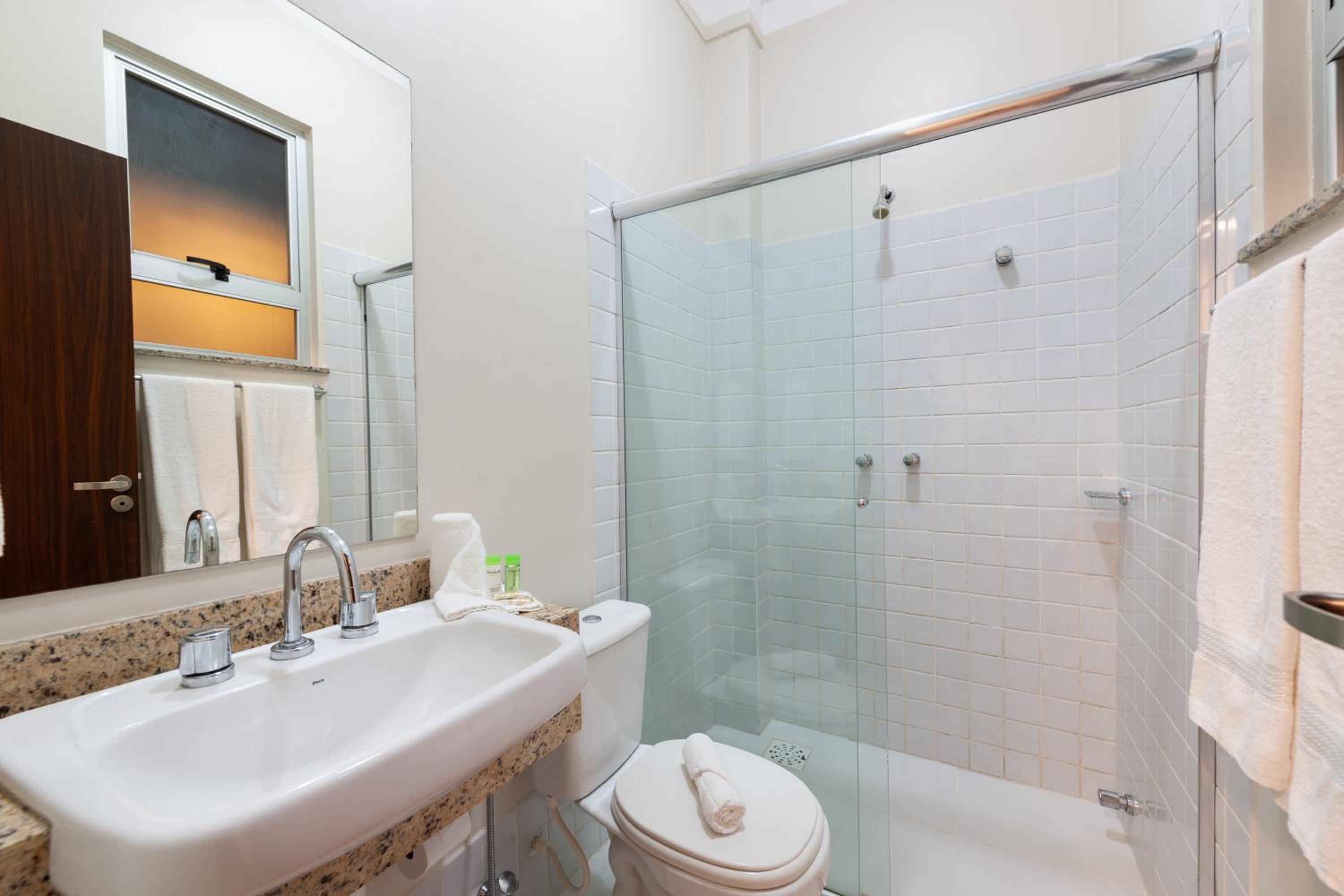 Standard Triple Room - Photo 6