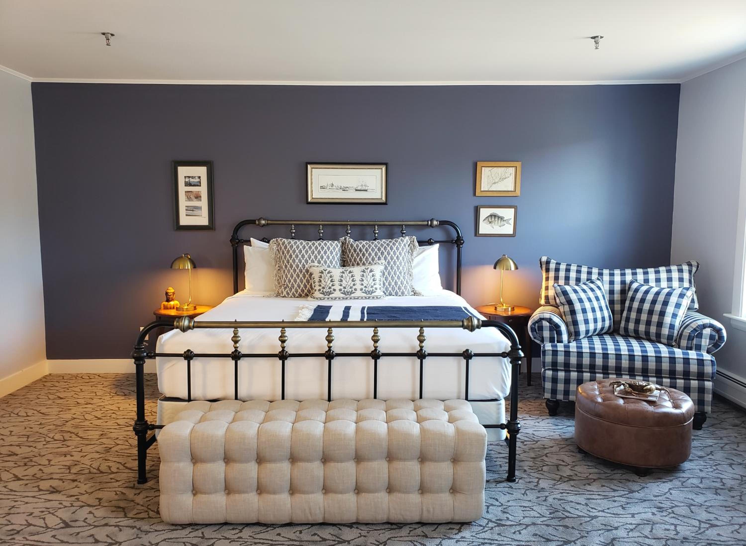 Deluxe King Room photo 2