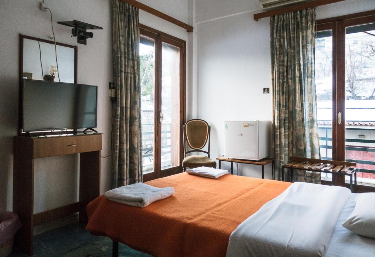 Single Room with Mountain View photo 1