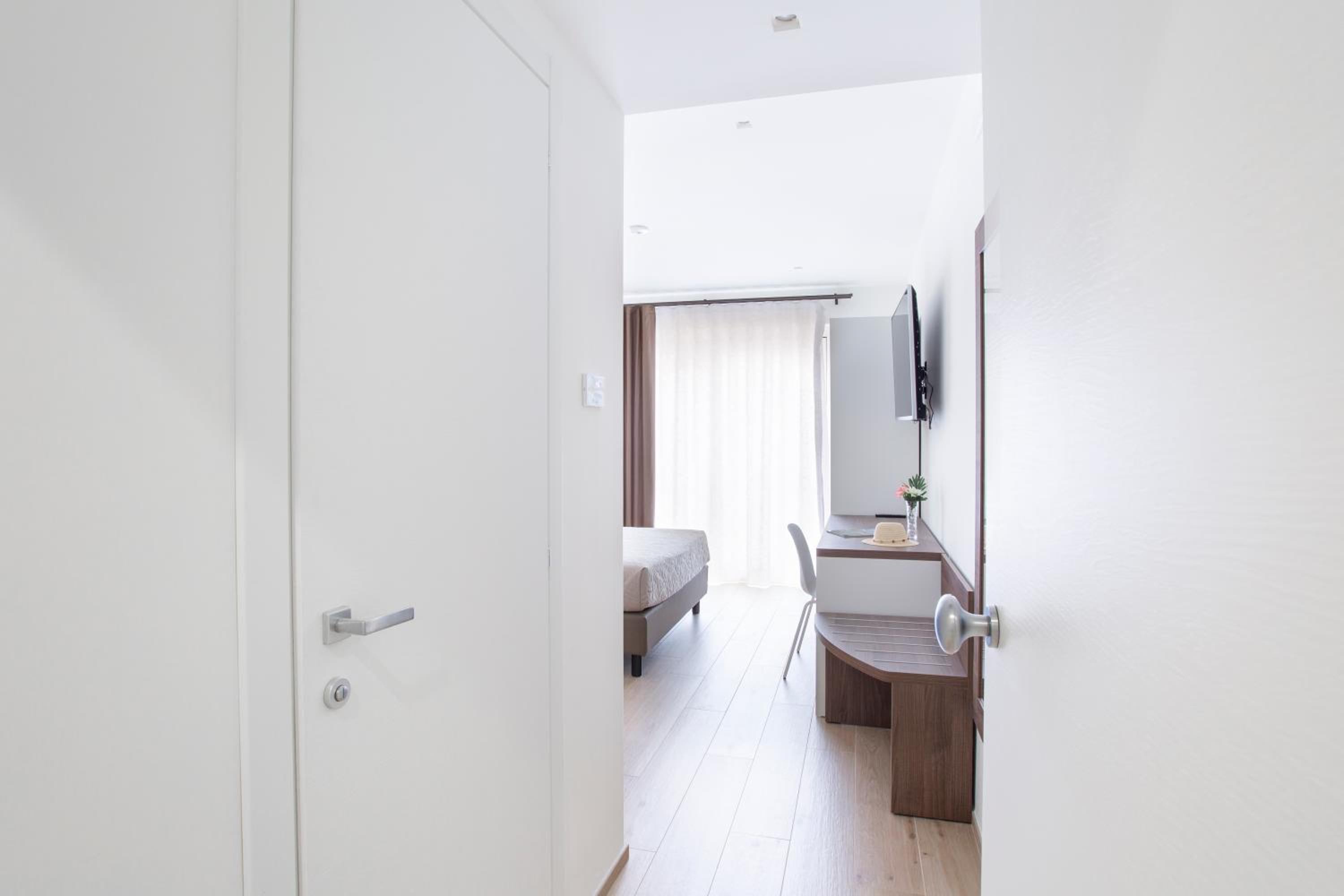 Luxury Triple Room