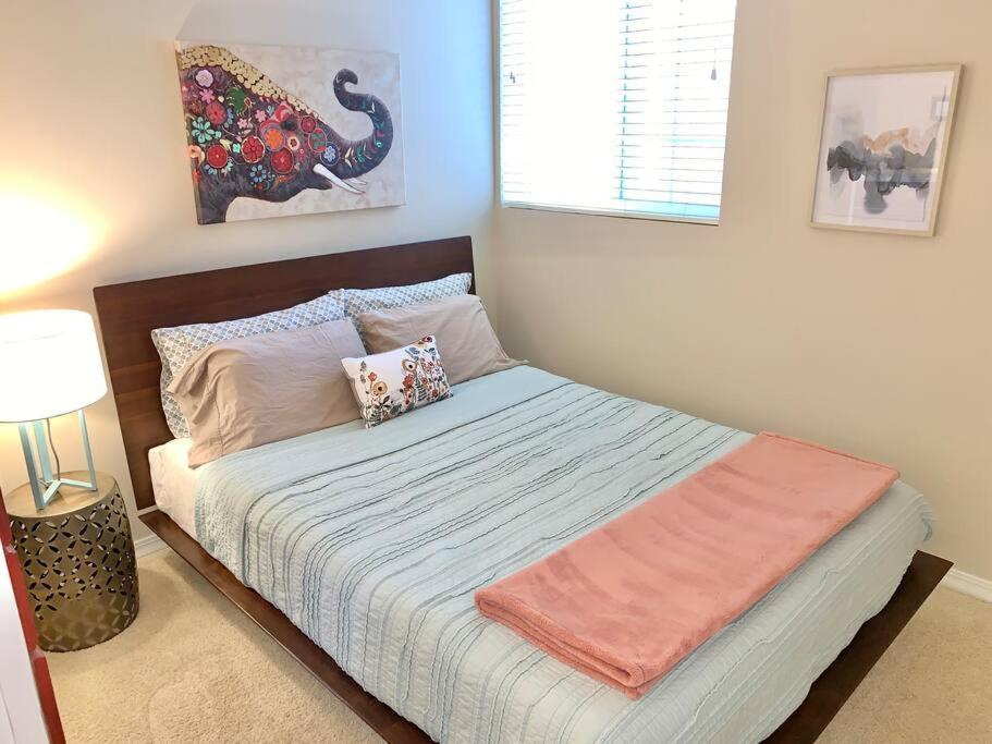 Two-Bedroom House - Photo 13