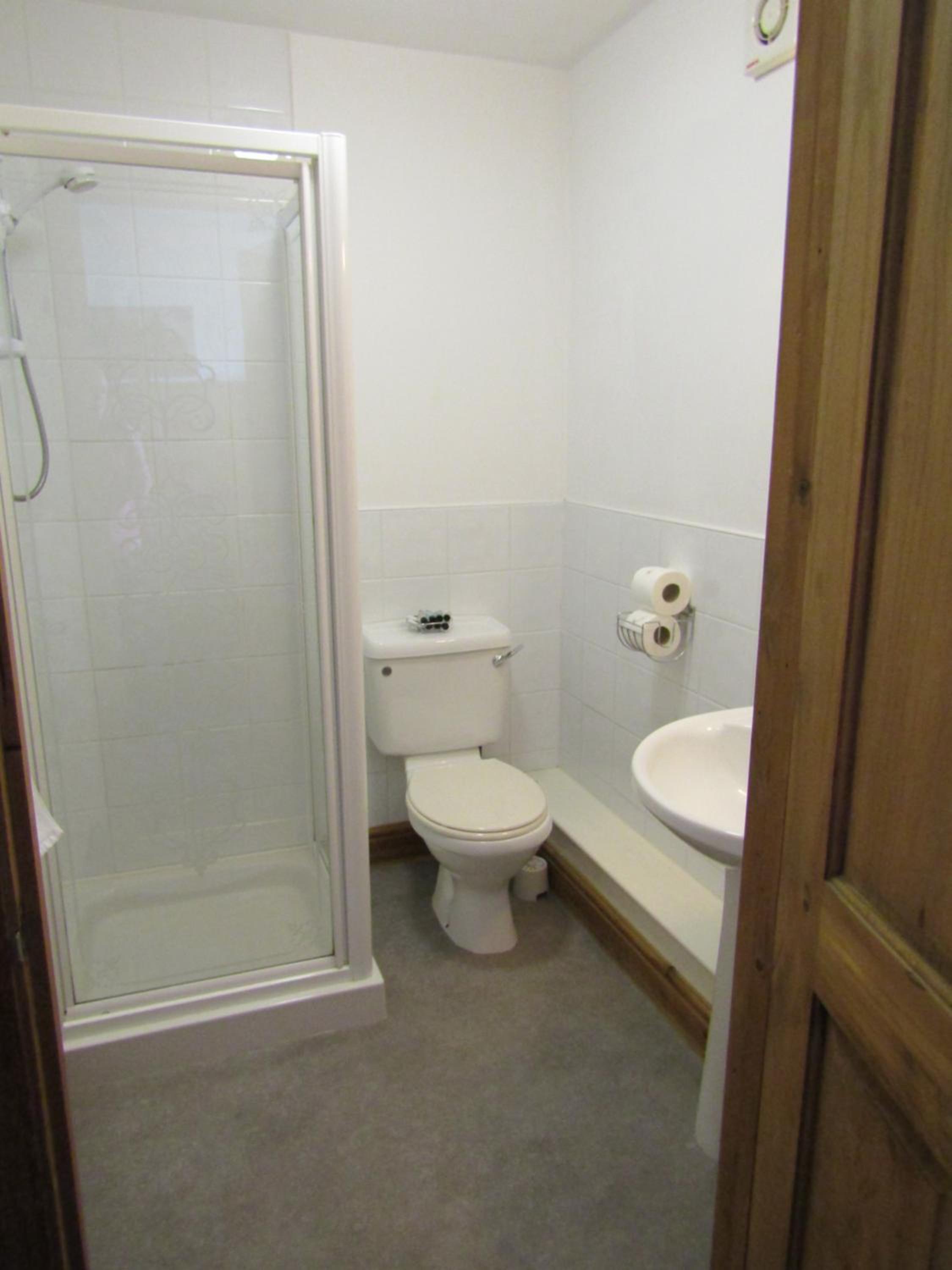 Standard Twin Room photo 3