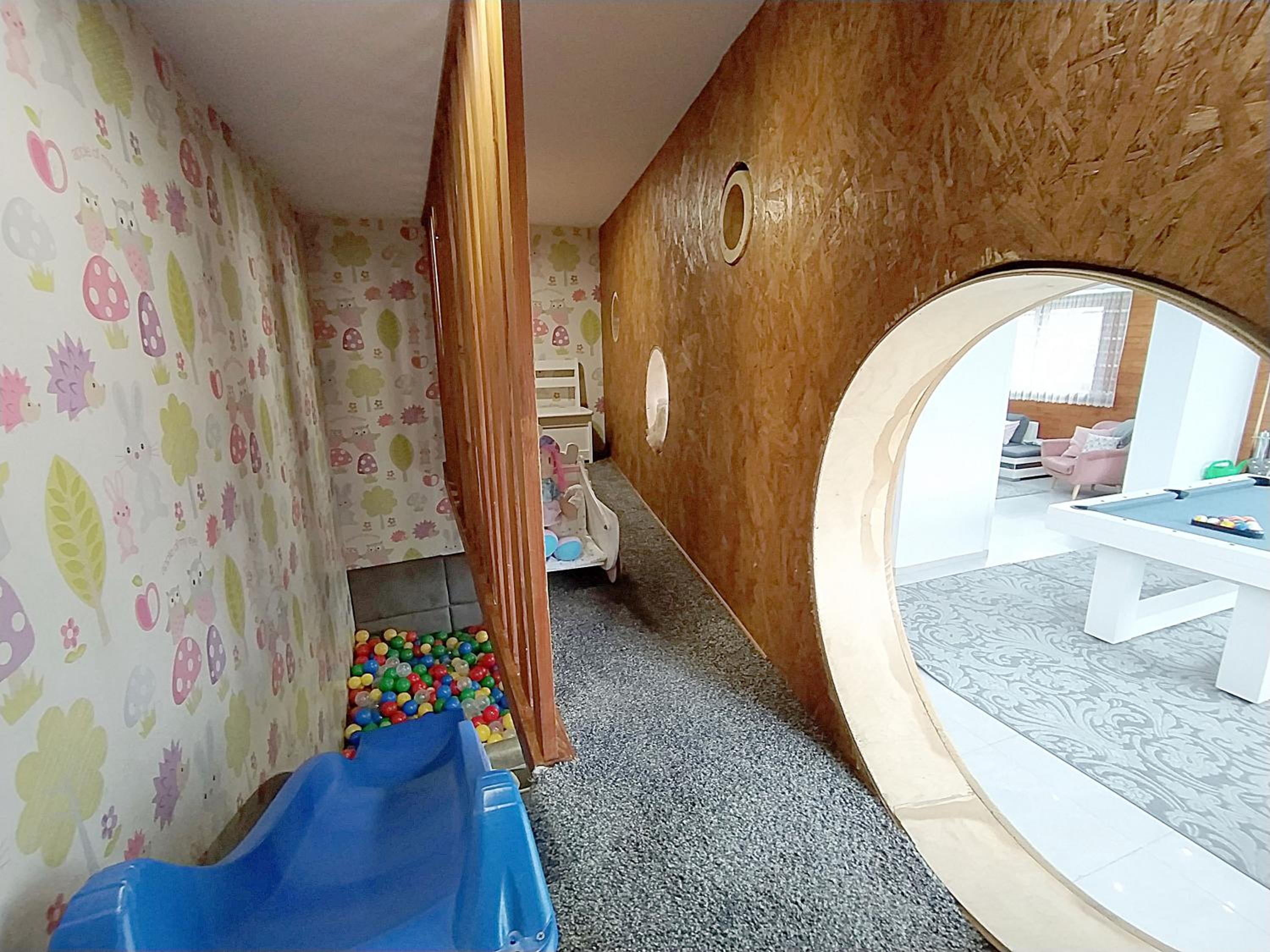 Villa - Photo 18