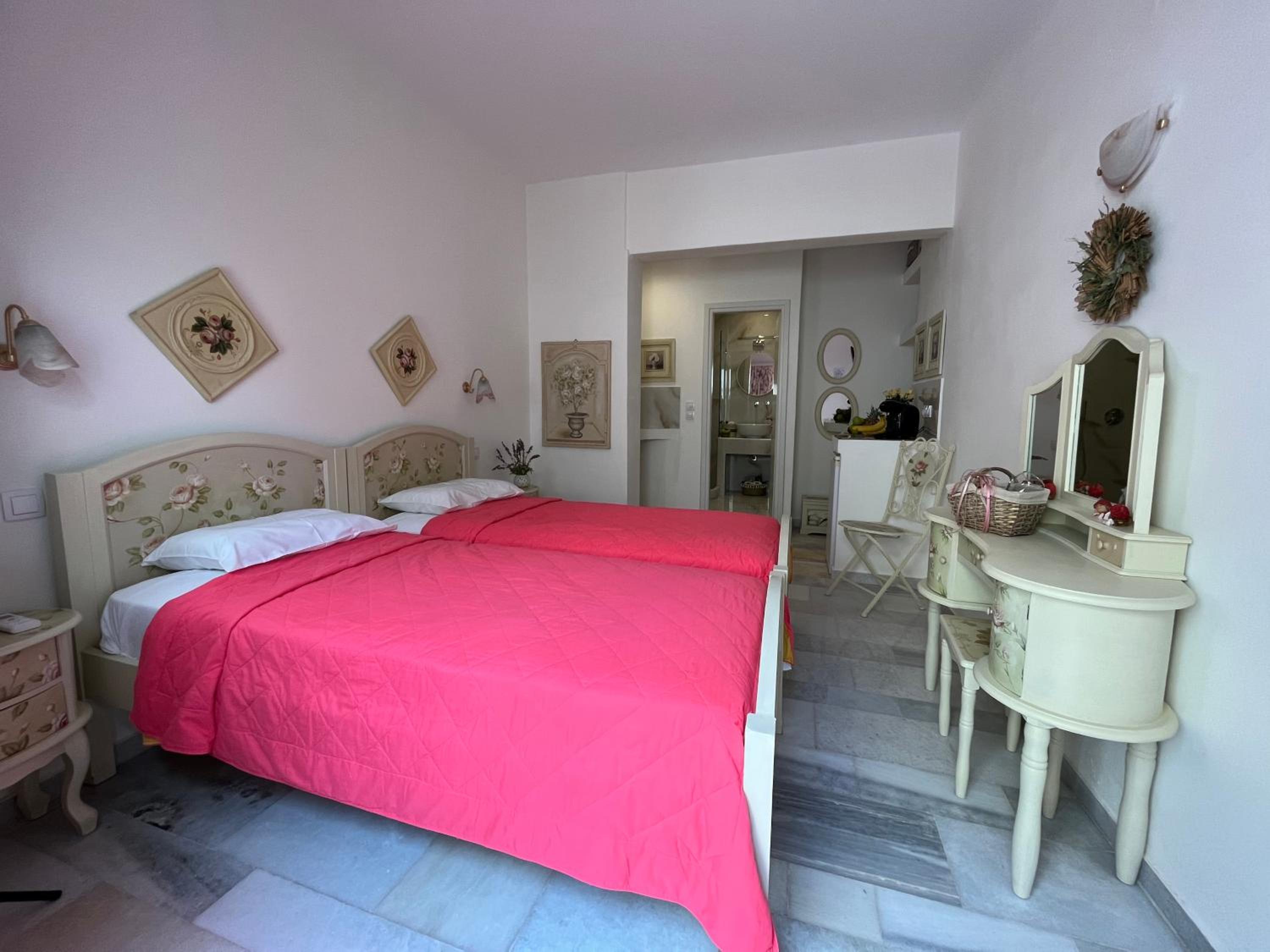 Double or Twin Room - Photo 1