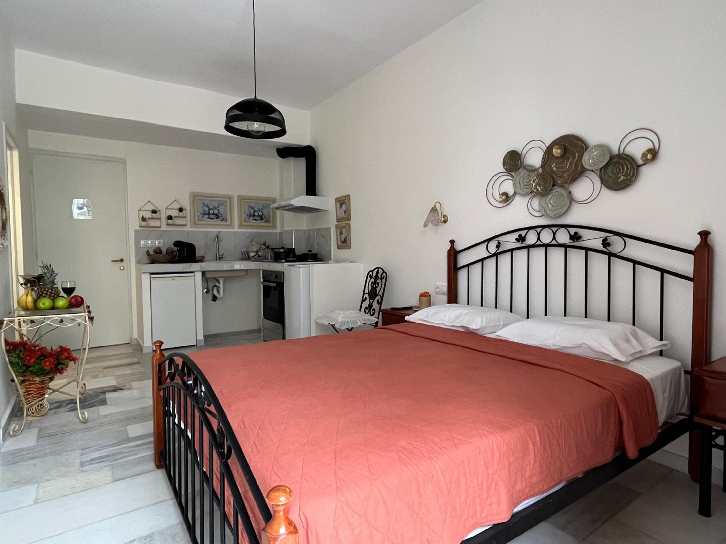 Apartment with Garden View - Photo 1